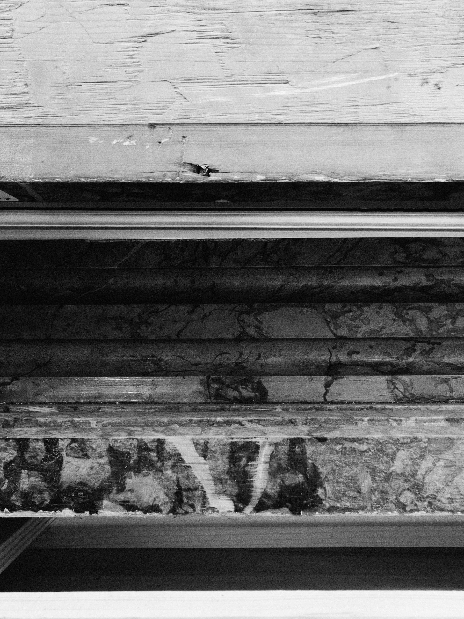 Boxes with parts of period rooms. Photo Johannes Schwartz 