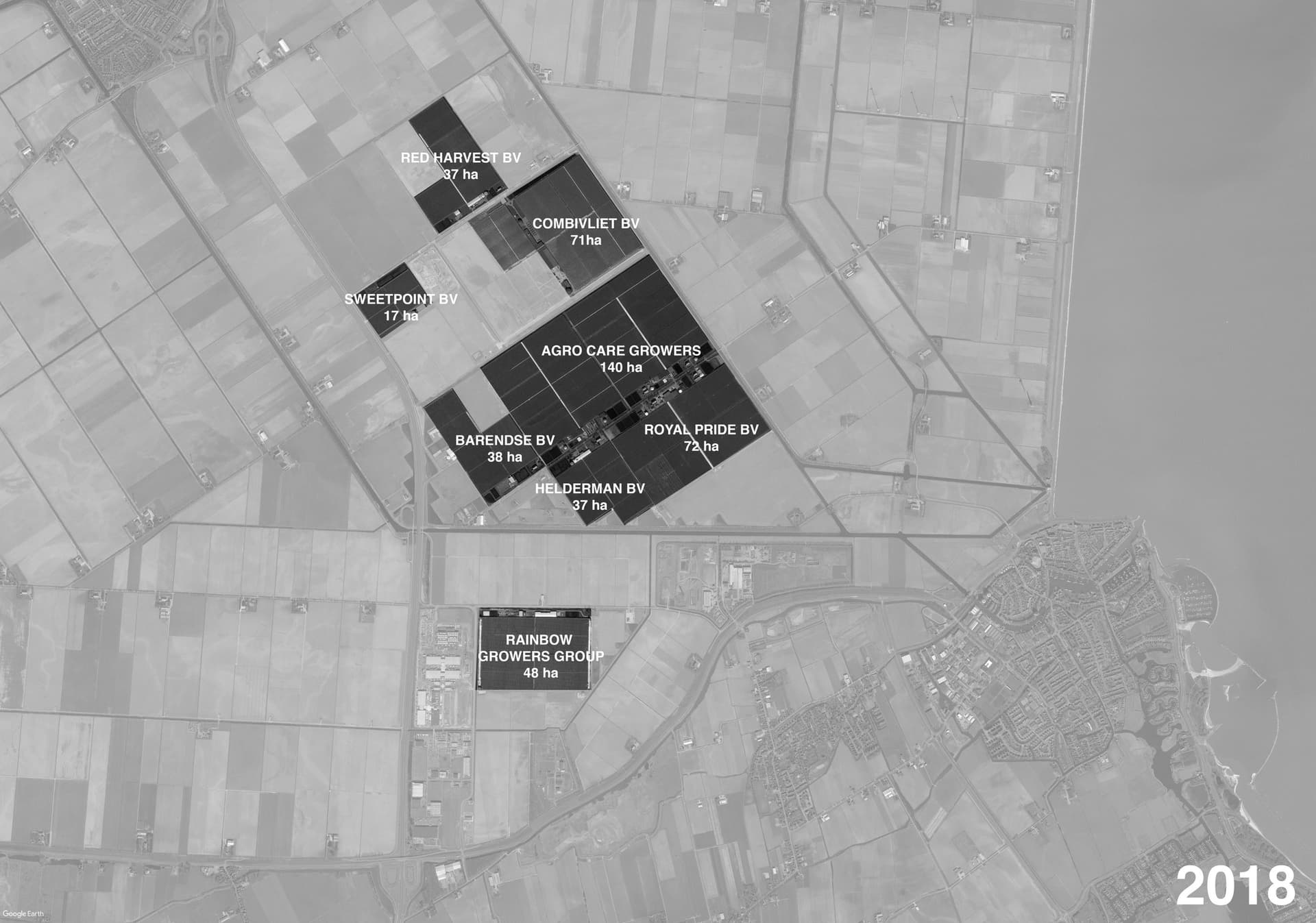 On the agropark Agriport A7, plot sizes are significantly larger than in greenhouse clusters such as Westland, hence the multiplication of the dimensions of greenhouses and, as a consequence, an increasing concentration of capital; on land… 