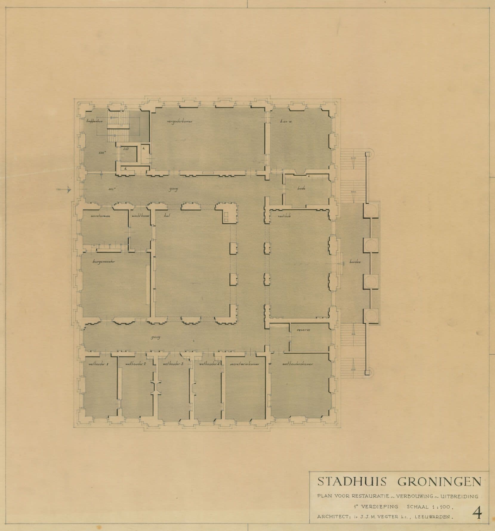 J. Vegter, ontwerp voor de nieuwbouw en de restauratie van het stadhuis van Groningen, ca. 1960. Vegter is tevens restauratiearchitect en voert vele restauraties uit. Behalve een ontwerp voor de nieuwbouw van het Groningse stadhuis, maakt  hij… 