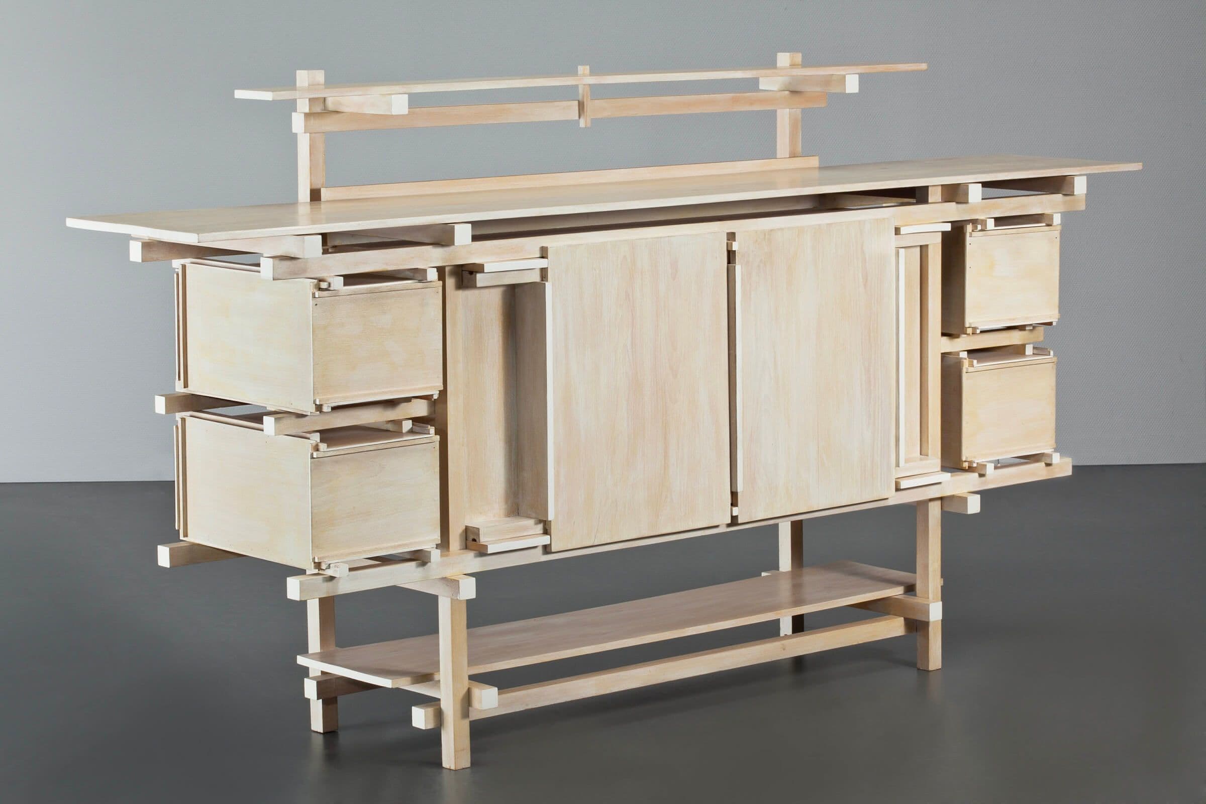 Gerrit Rietveld, buffet, 1919 (uitvoering 1972 door Gerard van de Groenekan), Gemeentemuseum Den Haag 