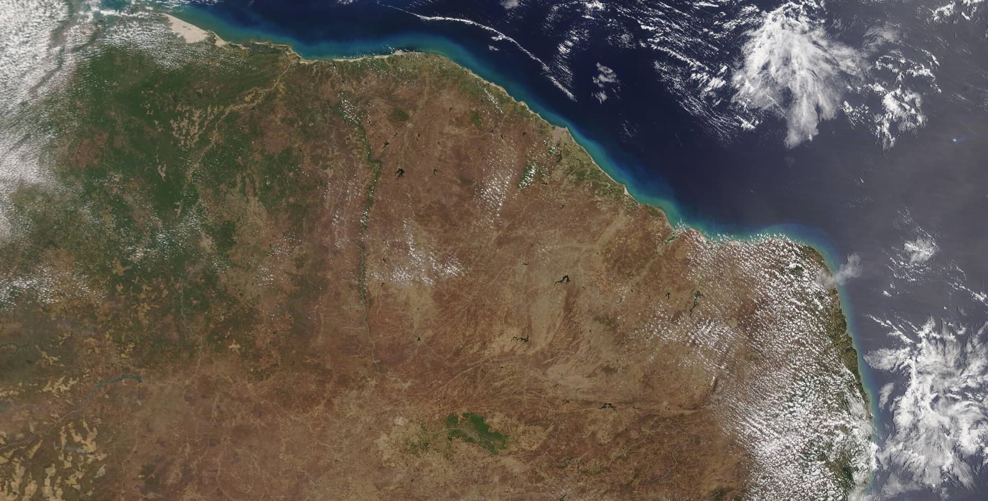 Satellite image, october 2. NASA Worldview. Photo credit: O grupo inteiro. 