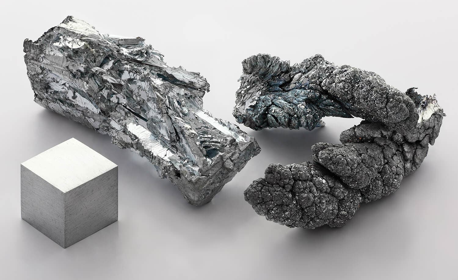 Zinc Fragments. Photo Heinrich Pniok 