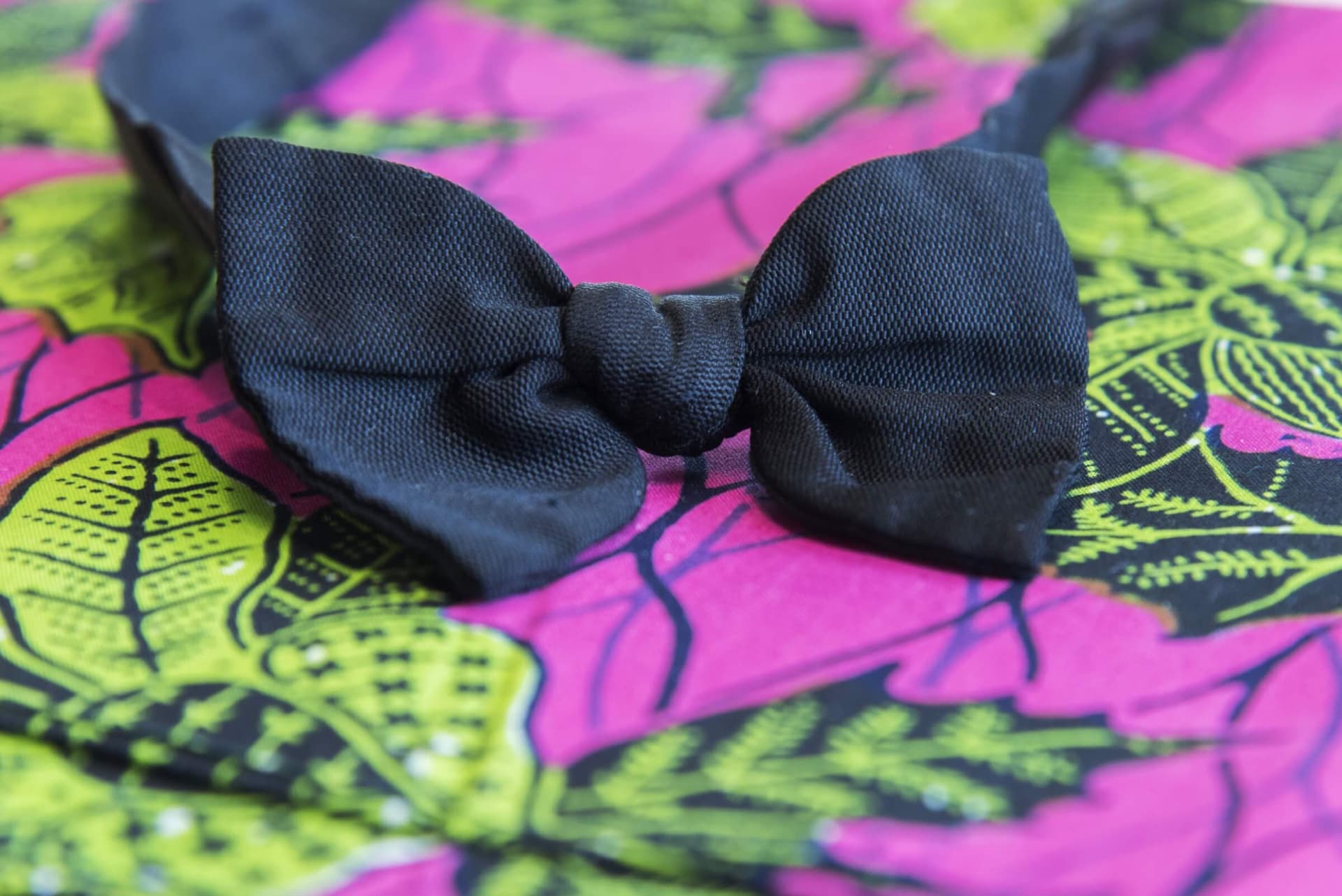 Bow tie 