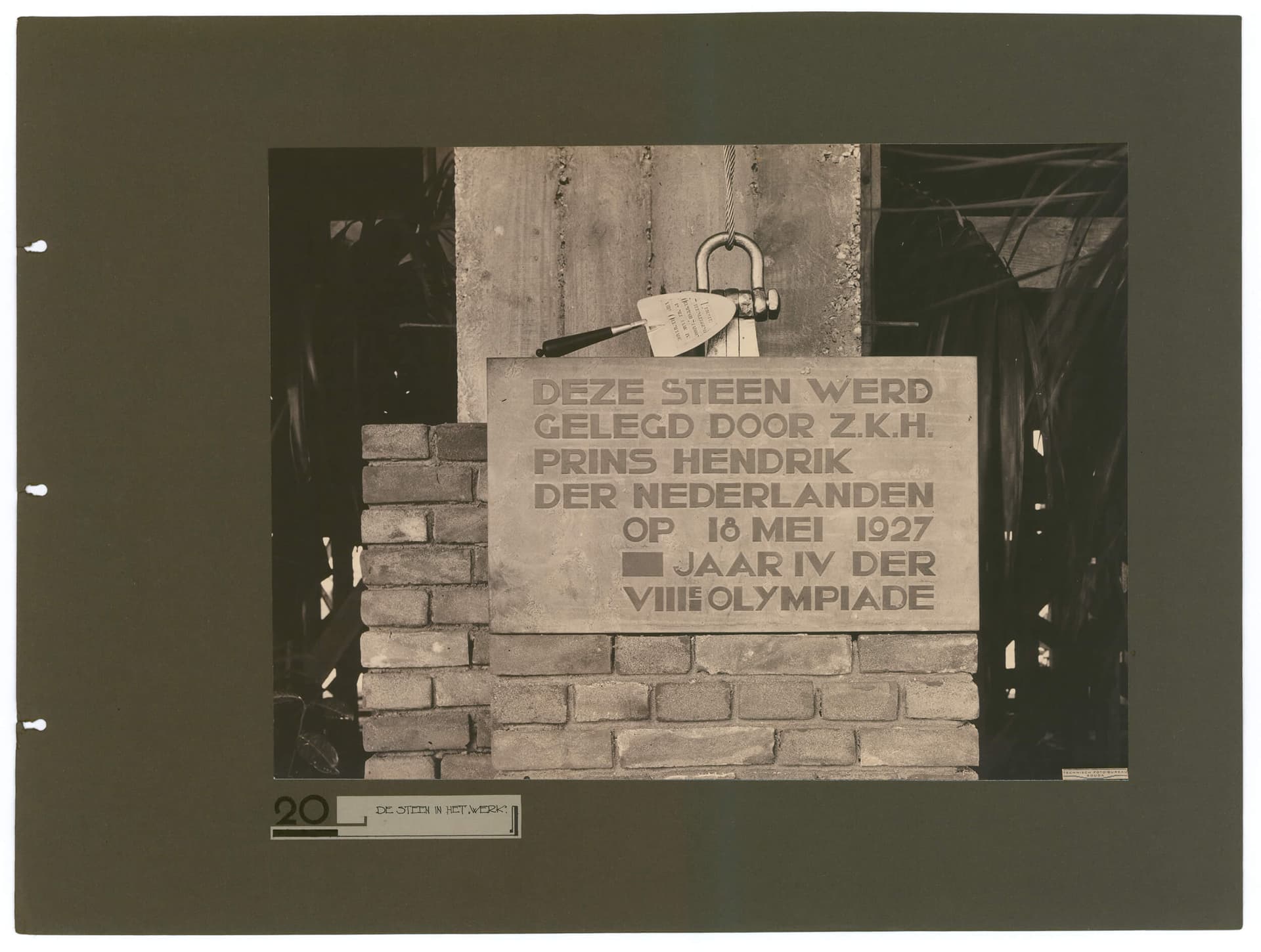 'De steen in het werk'. Jan Wils. Olympische Stadion Amsterdam, 1928. Foto Technisch Fotobureau Gouda. Collectie Het Nieuwe Instituut, WILS ph146 