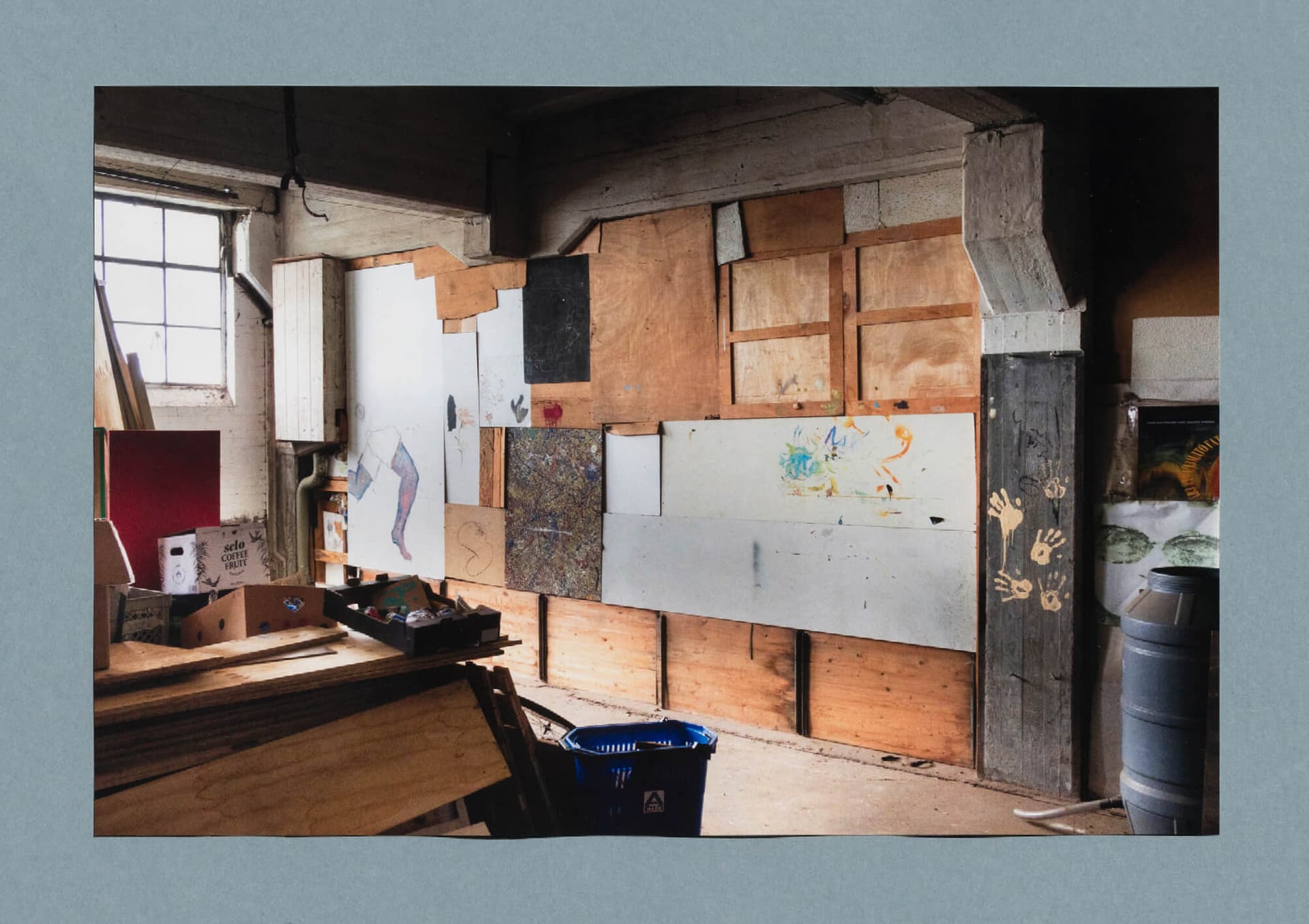 Landbouwbelang. Second Floor. Publicatie: Architecture of Appropriation. On Squatting as Spatial Practice. Foto Johannes Schwartz. 