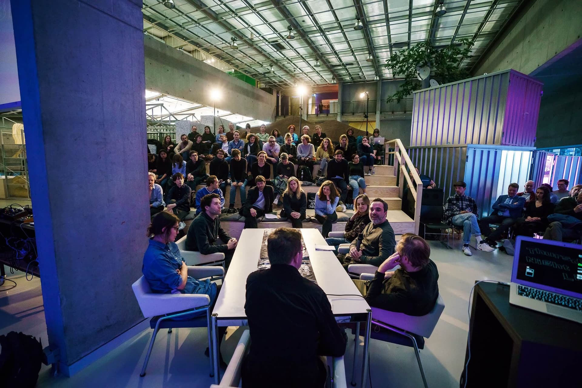 Thursday Night Live! Het Nieuwe Instituut 2018. Foto Matthijs Immink 