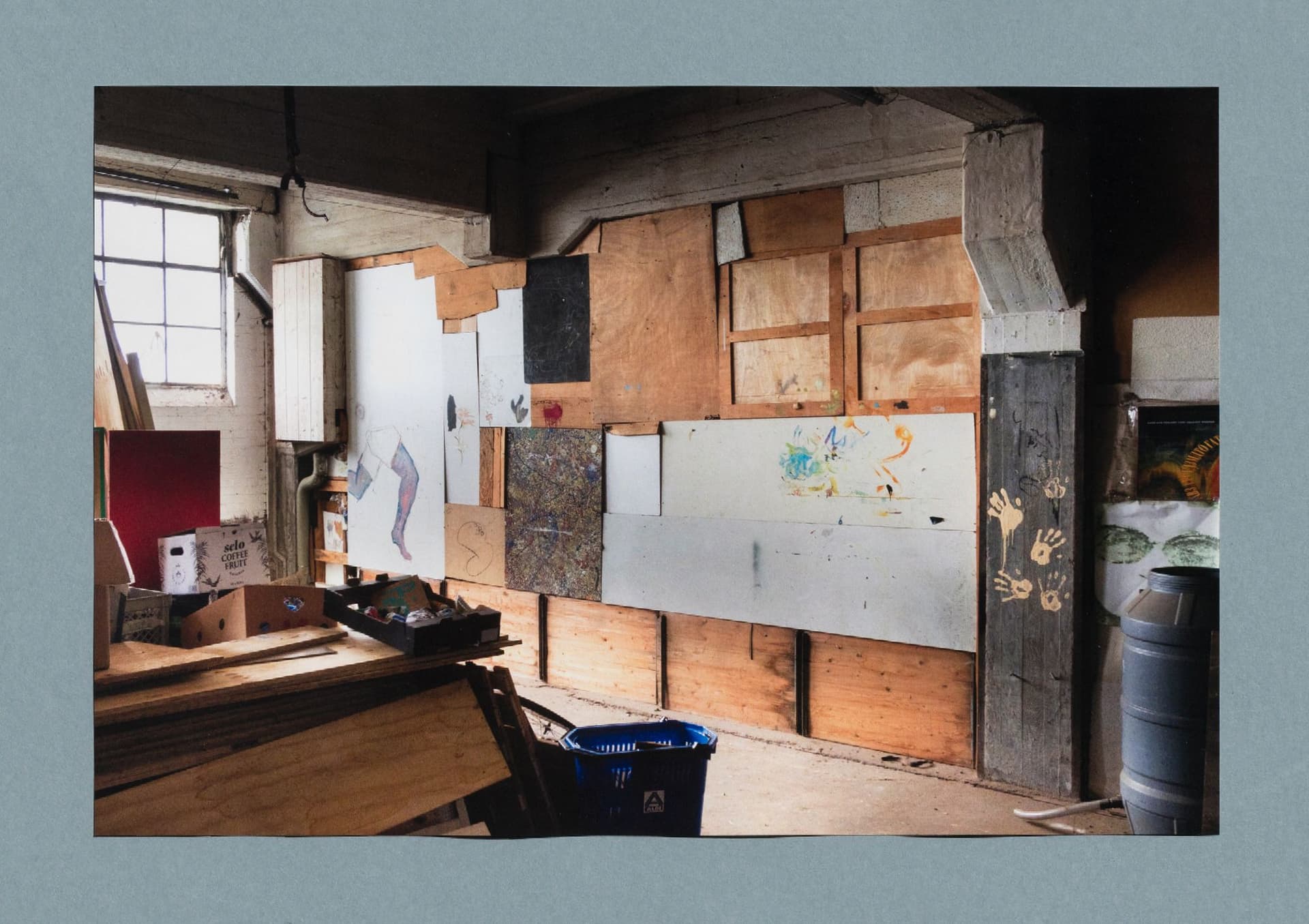  Landbouwbelang. Second Floor. From: Architecture of Appropriation. On Squatting as Spatial Practice. Photo by Johannes Schwartz. 