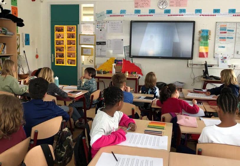 Leerlingen van basisschool 't Landje werken aan hun 'Archief van verbeelding', juli 2020. Foto: openbare basisschool 't Landje.  