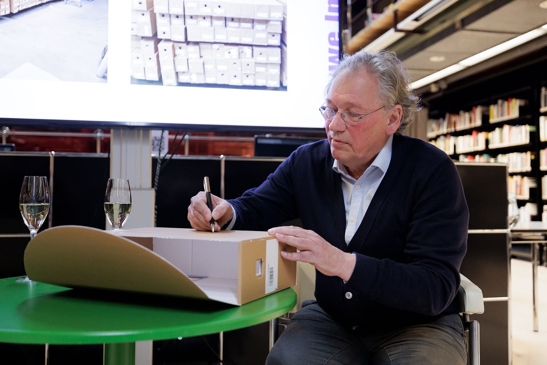 Nieuwe Instituut Acquires Jo Coenen’s Office Archive. Photo: Aad Hoogendoorn