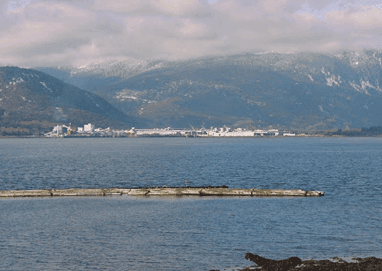 Smelter in Kitimat, Brits-Columbia. Circa 2016. Beeld: Nadine D. Chambers. 