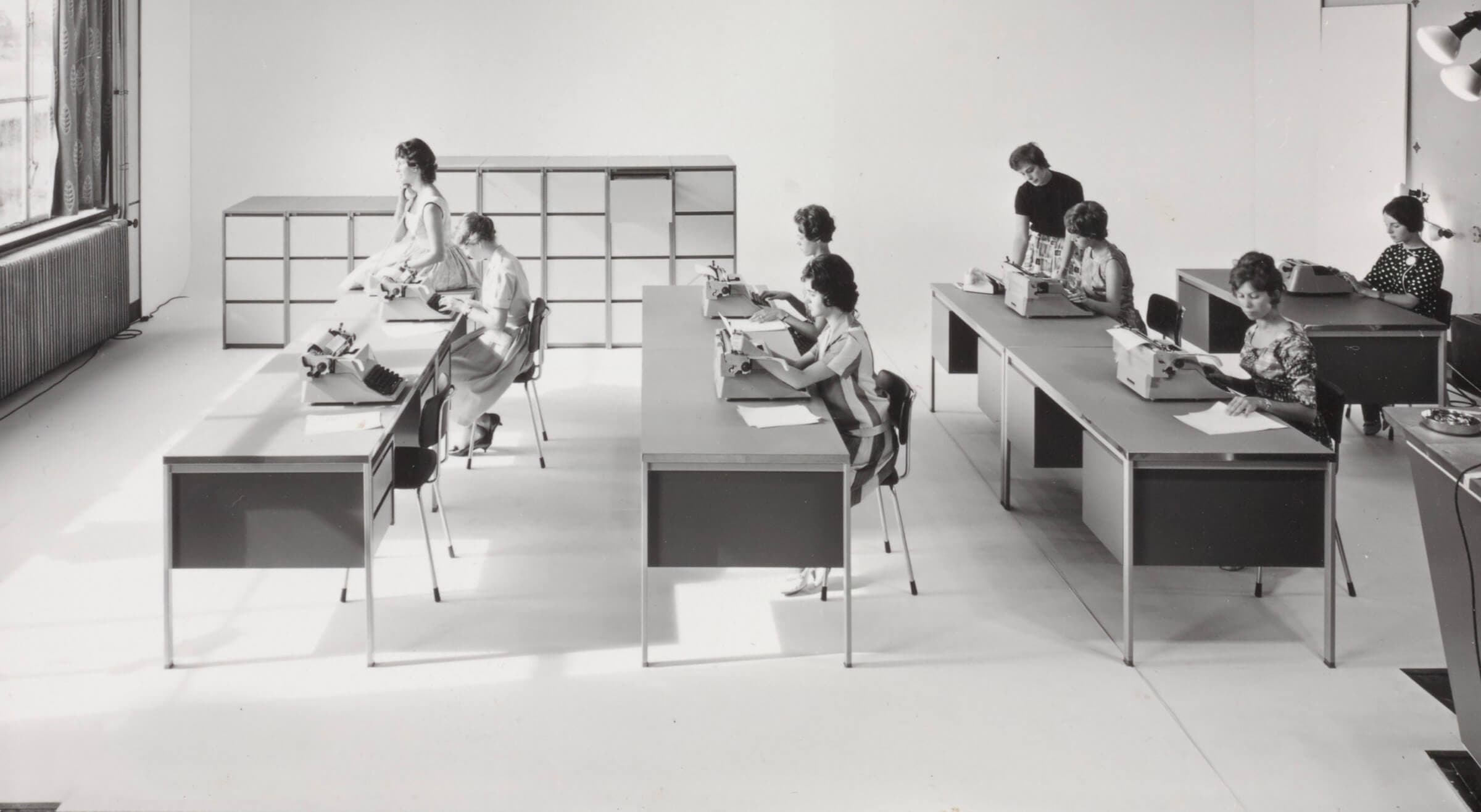 Arrangement of various office furniture. Collection Het Nieuwe Instituut, VRIX_ph951-a.