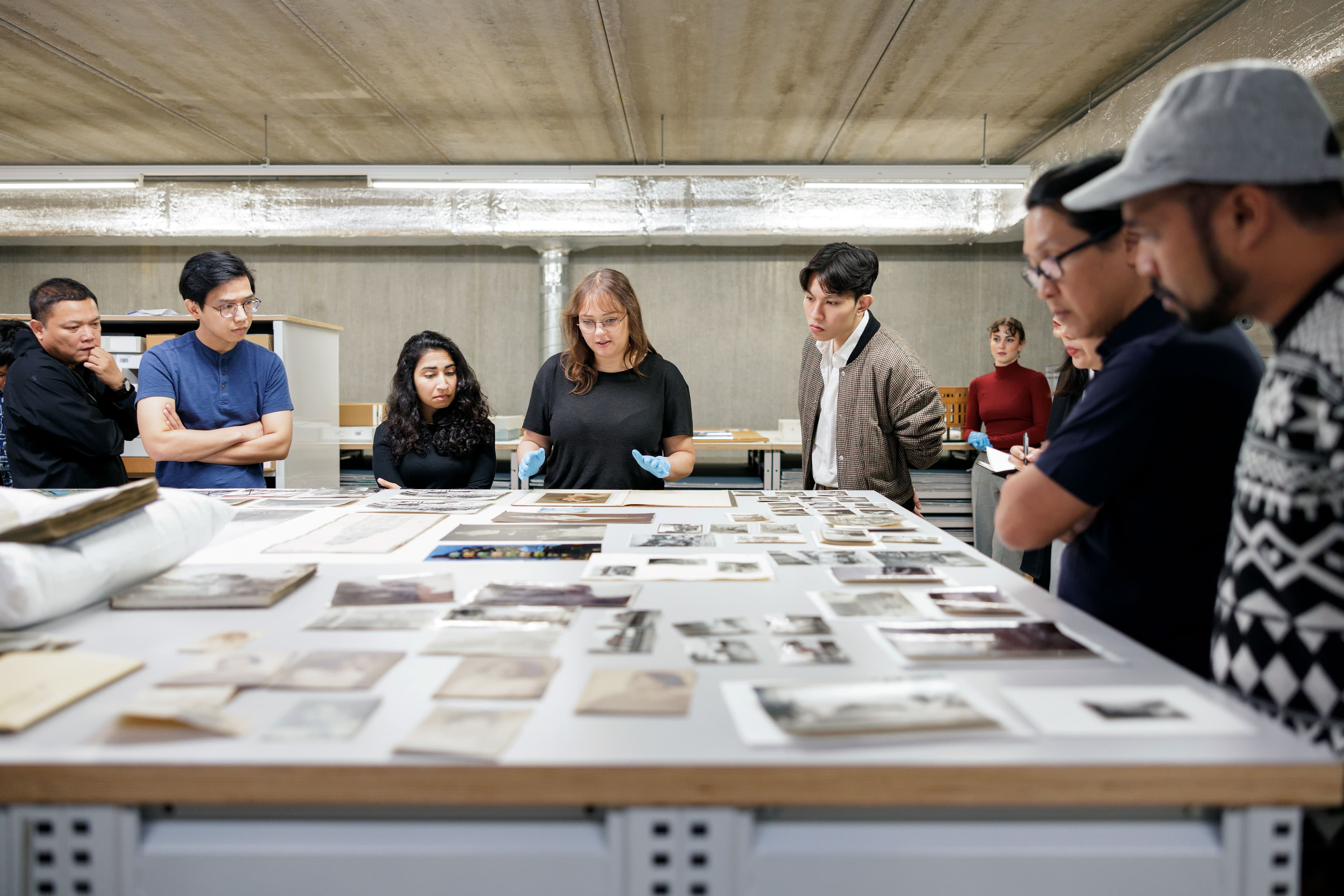 Visit to the collection of the Nieuwe Instituut.