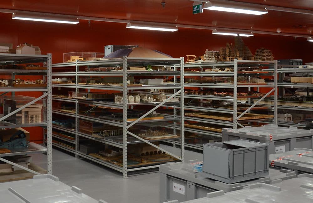  Voorbereidingen van het transport van collectiestukken naar St. Petersburg 