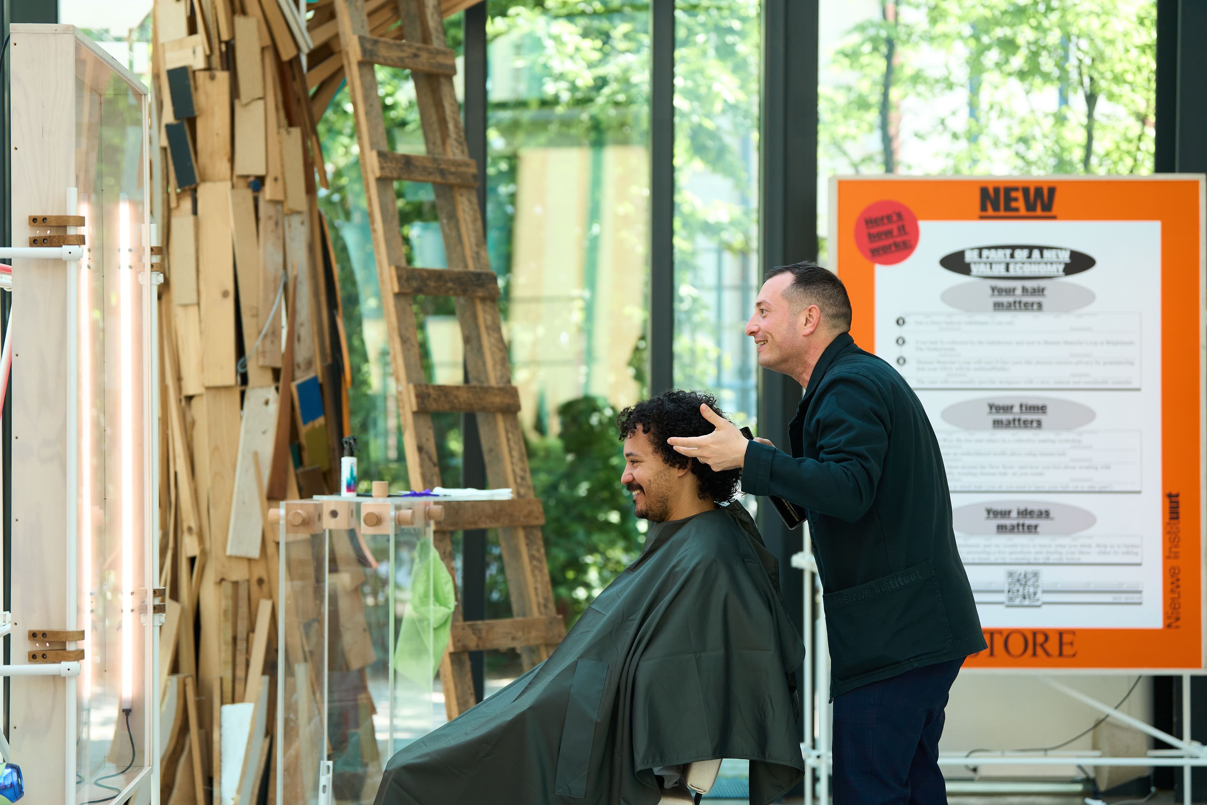 New Store 2.0 Hair Salon tijdens Milan Design Week 2025. Foto: Giulia Virgara