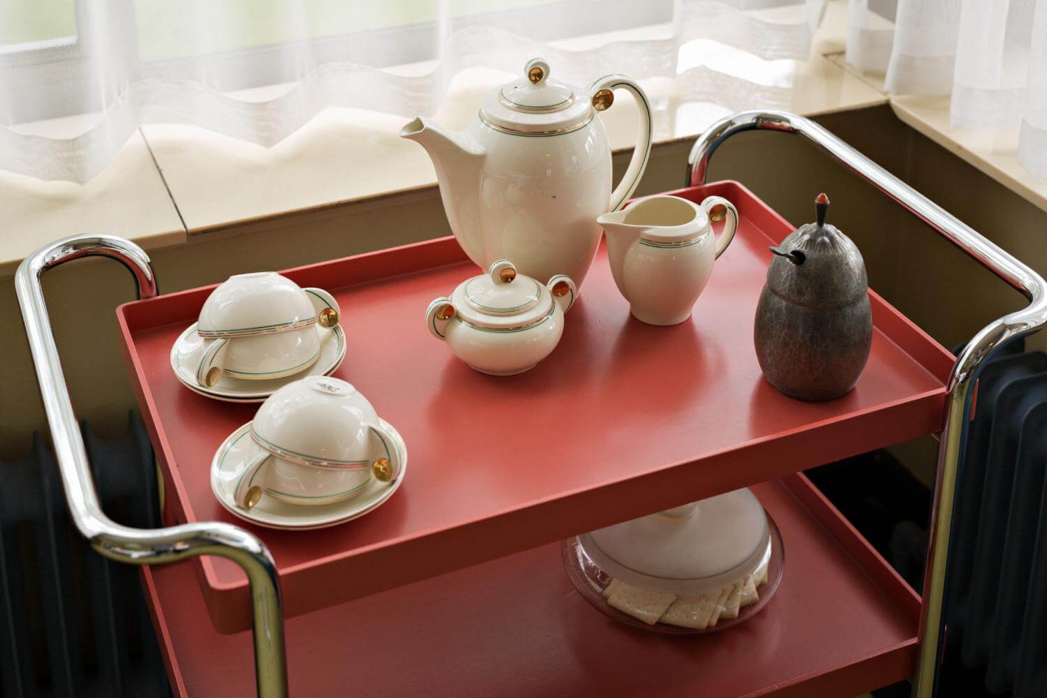 Tea service 'Strand'. Photo Johannes Schwartz 