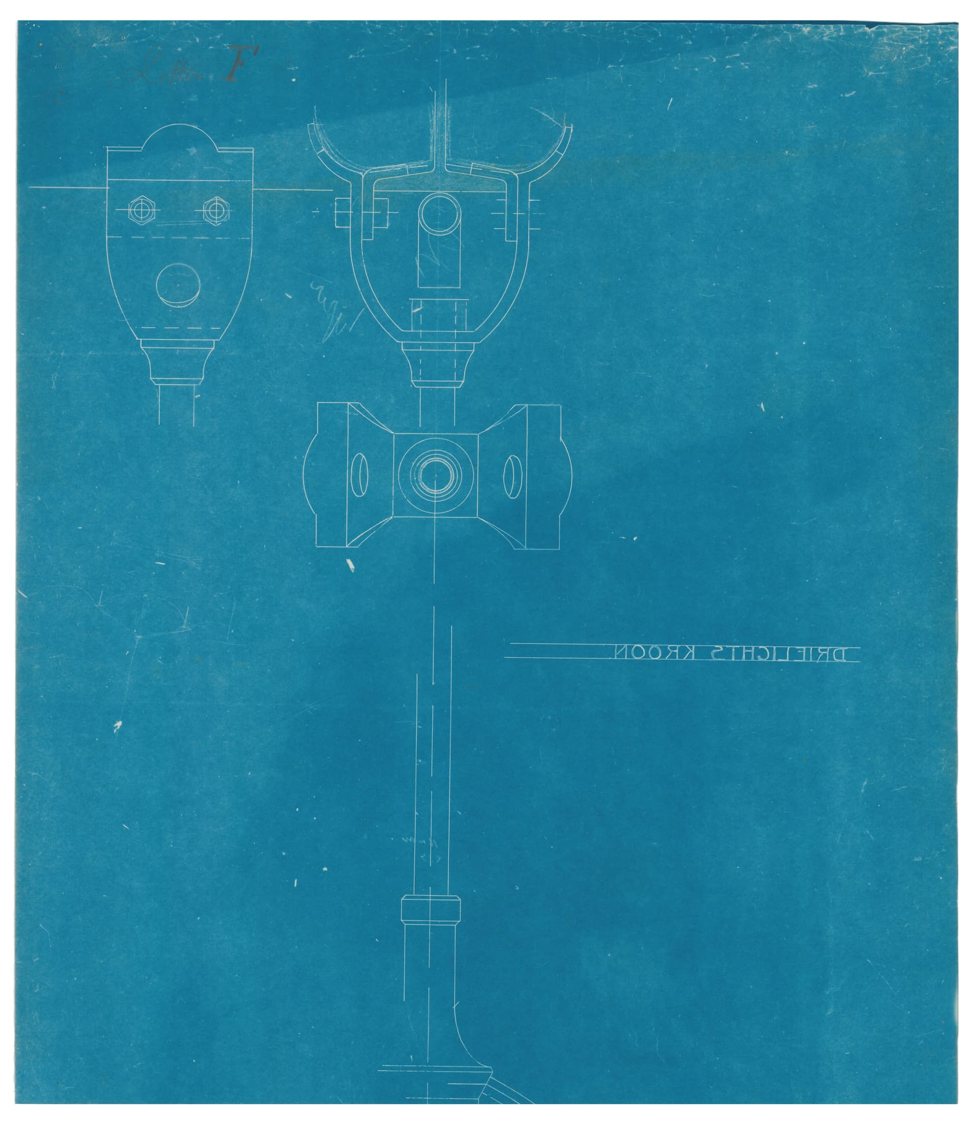 Voorbeeld van een blauwdruk die abusievelijk spiegelbeeldig is afgedrukt. De blauwdruk is bovendien heel onregelmatig van kleur. H.P. Berlage. Ontwerp voor de Koopmansbeurs aan het Damrak in Amsterdam, ca. 1892-1894. Collectie Het Nieuwe Instit… 