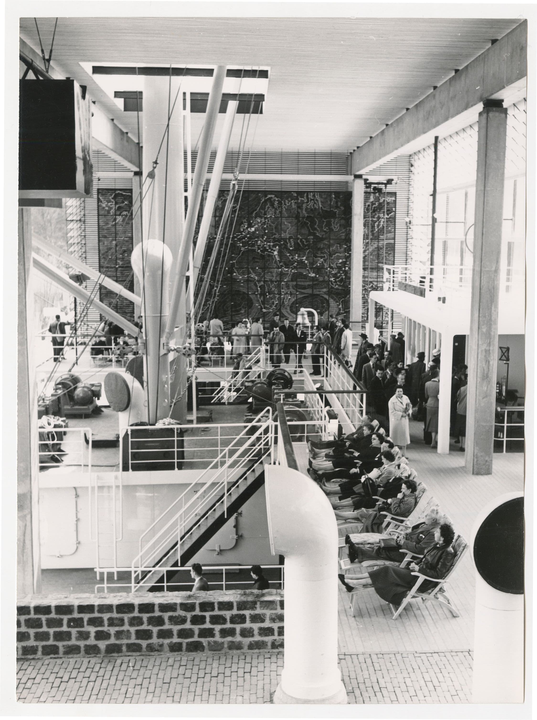 Nederlands Paviljoen Wereldtentoonstelling, Brussel 1958. Foto Cees van der Meulen. © Nederlands Fotomuseum / Cees van der Meulen 