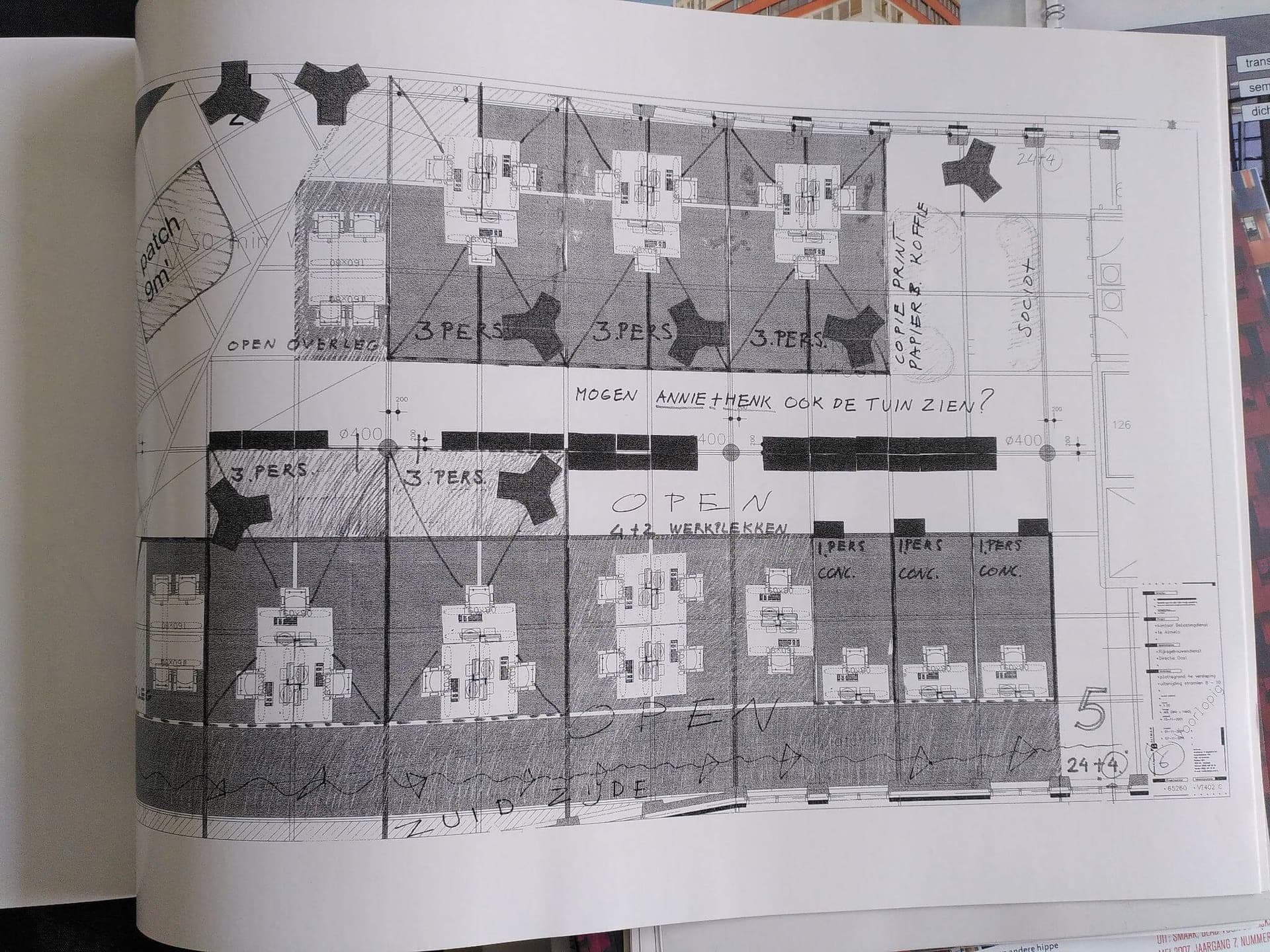 Plattegrond/indeling van het interieur van het gebouw van de Belastingdienst in Almelo, uit het Archief Van der valk-Woudstra. Foto met dank aan de ontwerpers. 