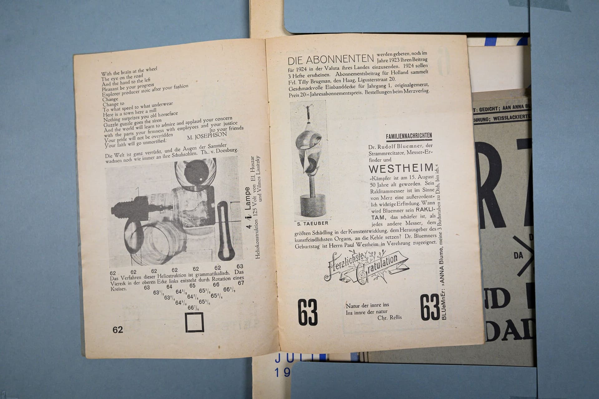 Reproduction of 4 Lampe Heliokonstruktion 125 Volt in Merz 6, October 1923, p. 62. While a strip perforated on both sides can still be seen in the photo in the Van Eesteren archive on the right, this has been cut off in the reproduction in Merz… 