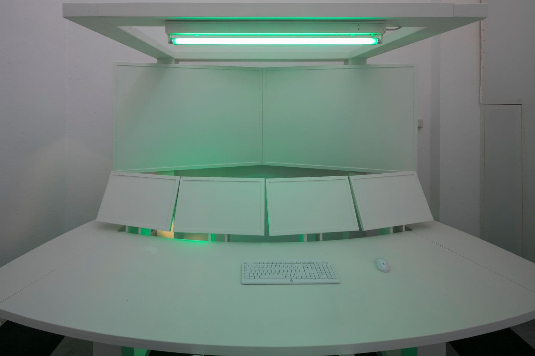 Replica of Container Terminal Remote Operator’s Workspace in #OFFICE, WORK, BODY, LEISURE at Biennale Architettura 2018. Photo: Daria Scagliola 