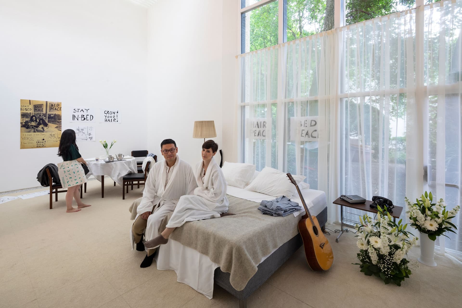  Bed-in, Beatriz Colomina. Dutch Pavilion WORK, BODY, LEISURE. 16th International Architecture Exhibition - La Biennale di Venezia, FREESPACE. Photo: Daria Scagliola 