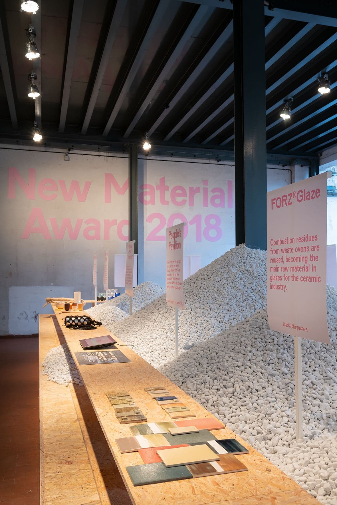 New Material Award tijdens Salone del Mobile 2019. Foto: Ilco Kemmere. 