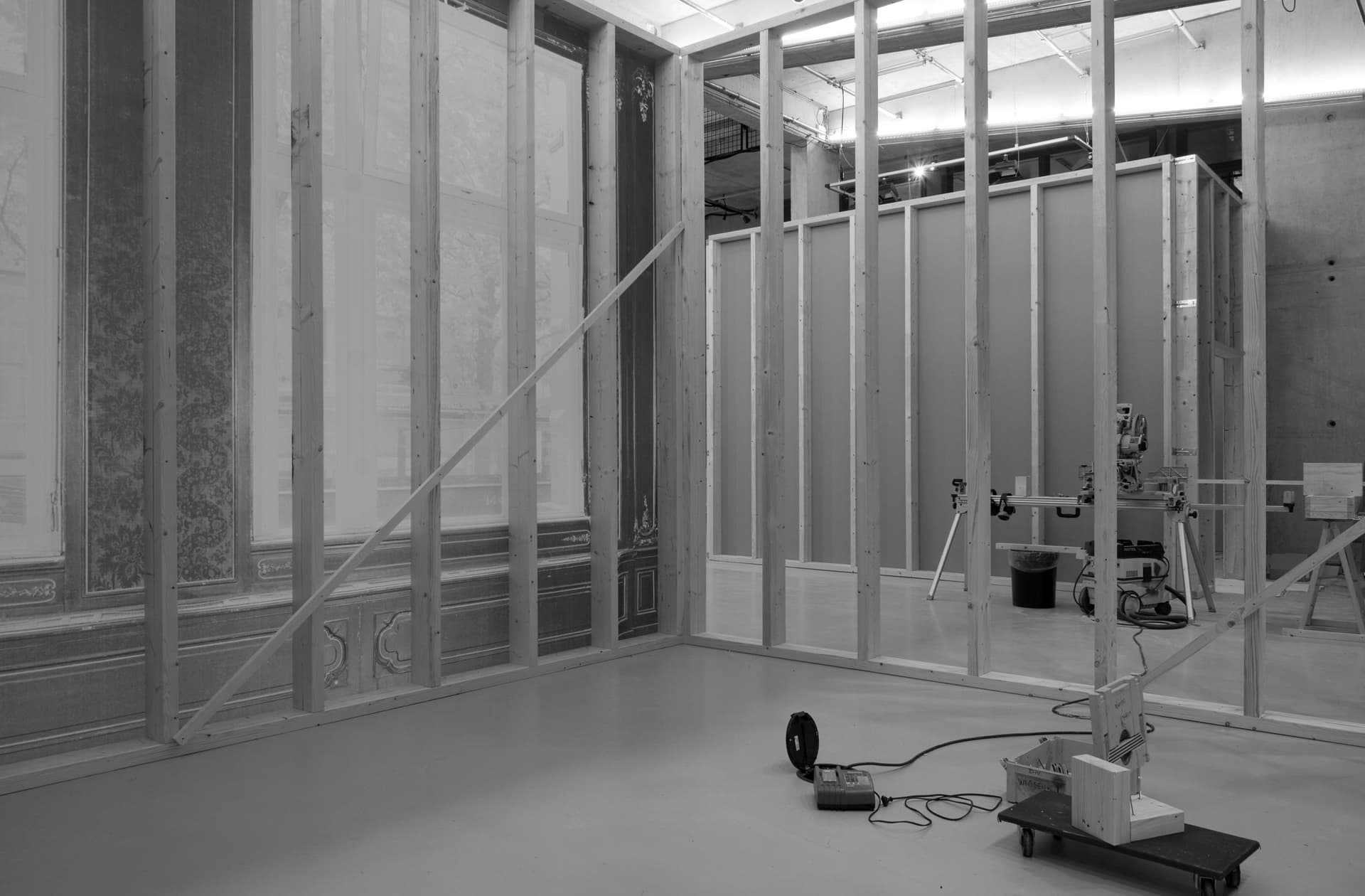 Opbouw van de installatie 1:1 Stijlkamers. Foto Petra van der Ree 