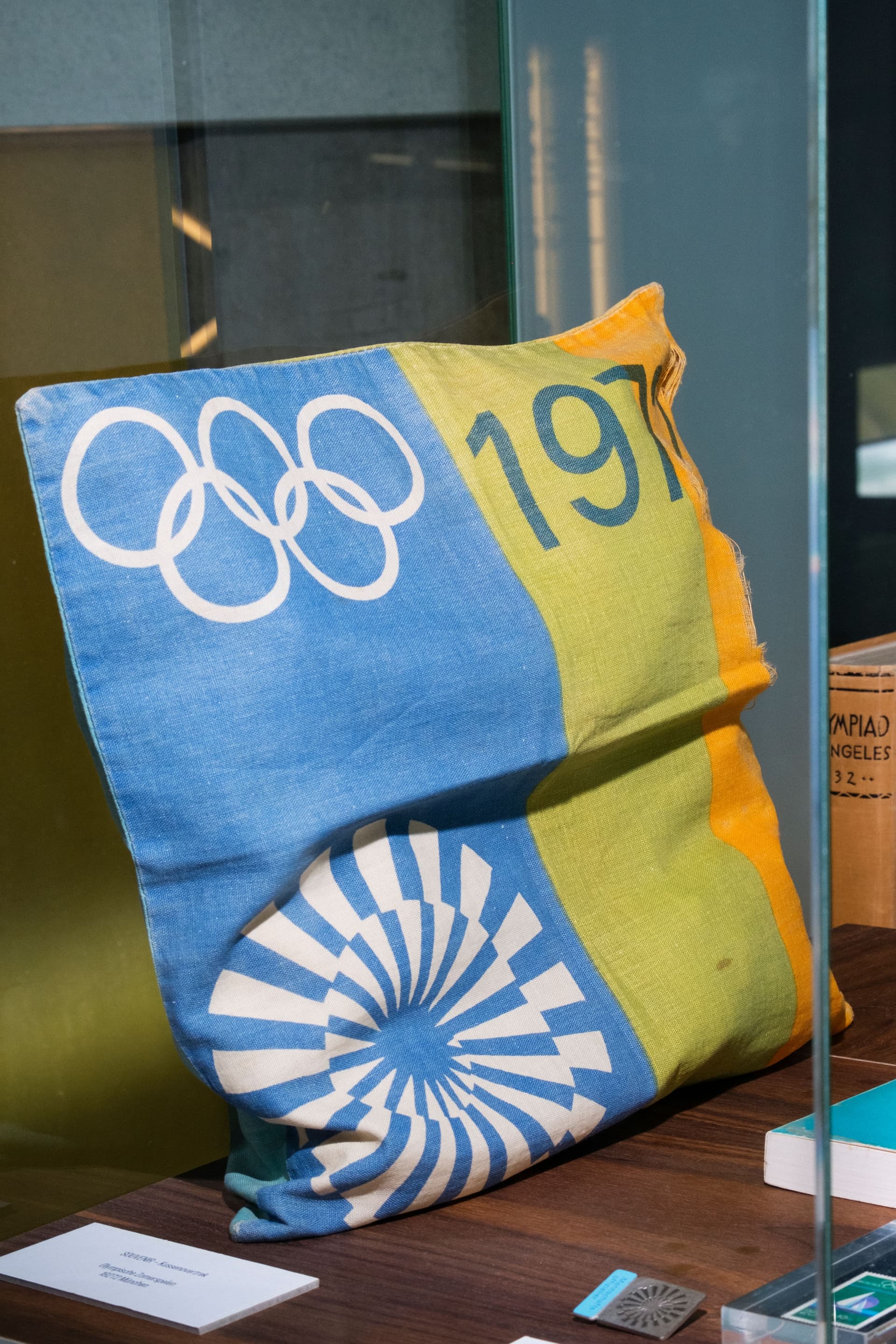 Souvenir cushion cover 1972 Olympic Games, photo Johannes Schwartz 