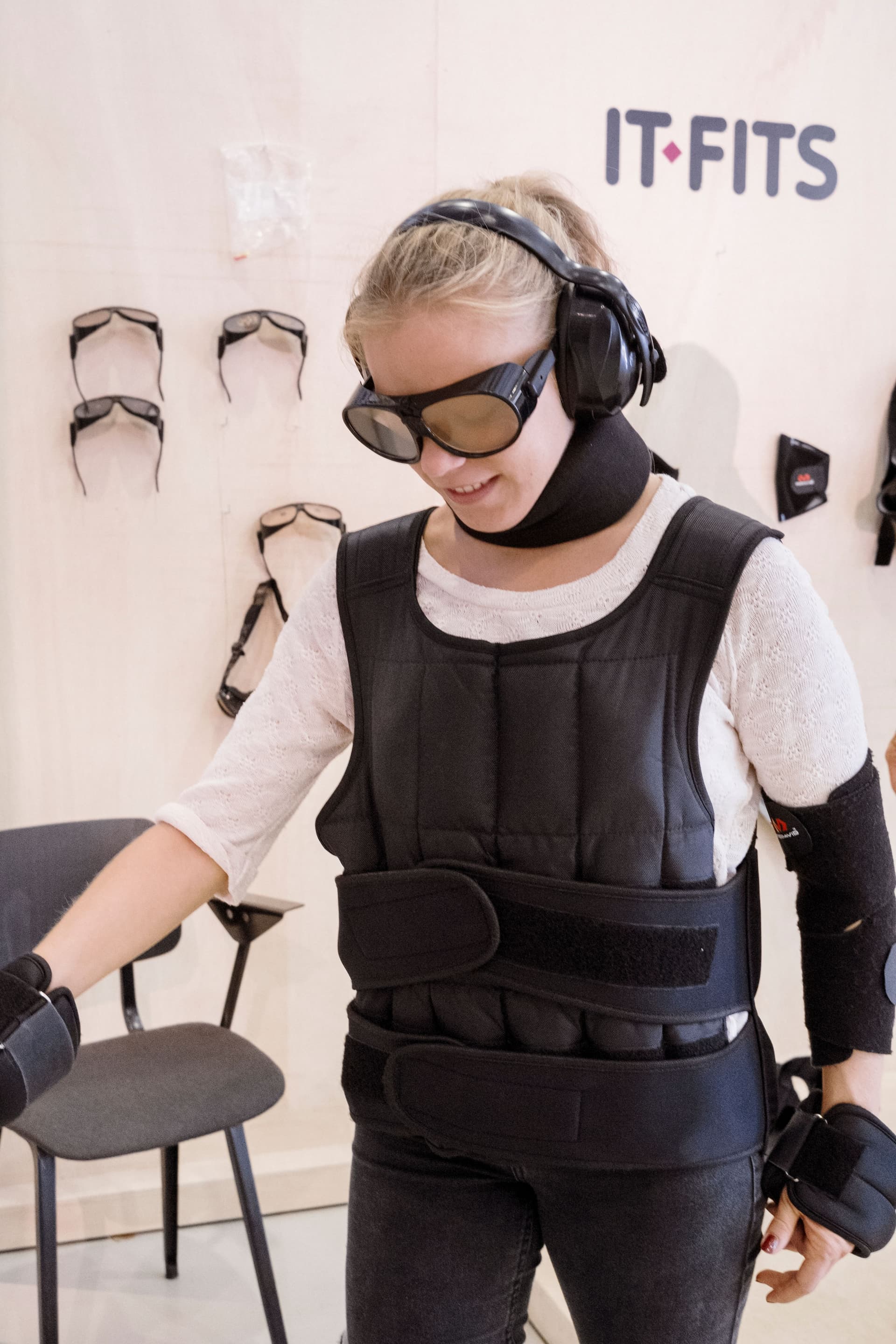 Simulation Suit: Ervaar hoe het is om ouder te worden, foto Johannes Schwartz 