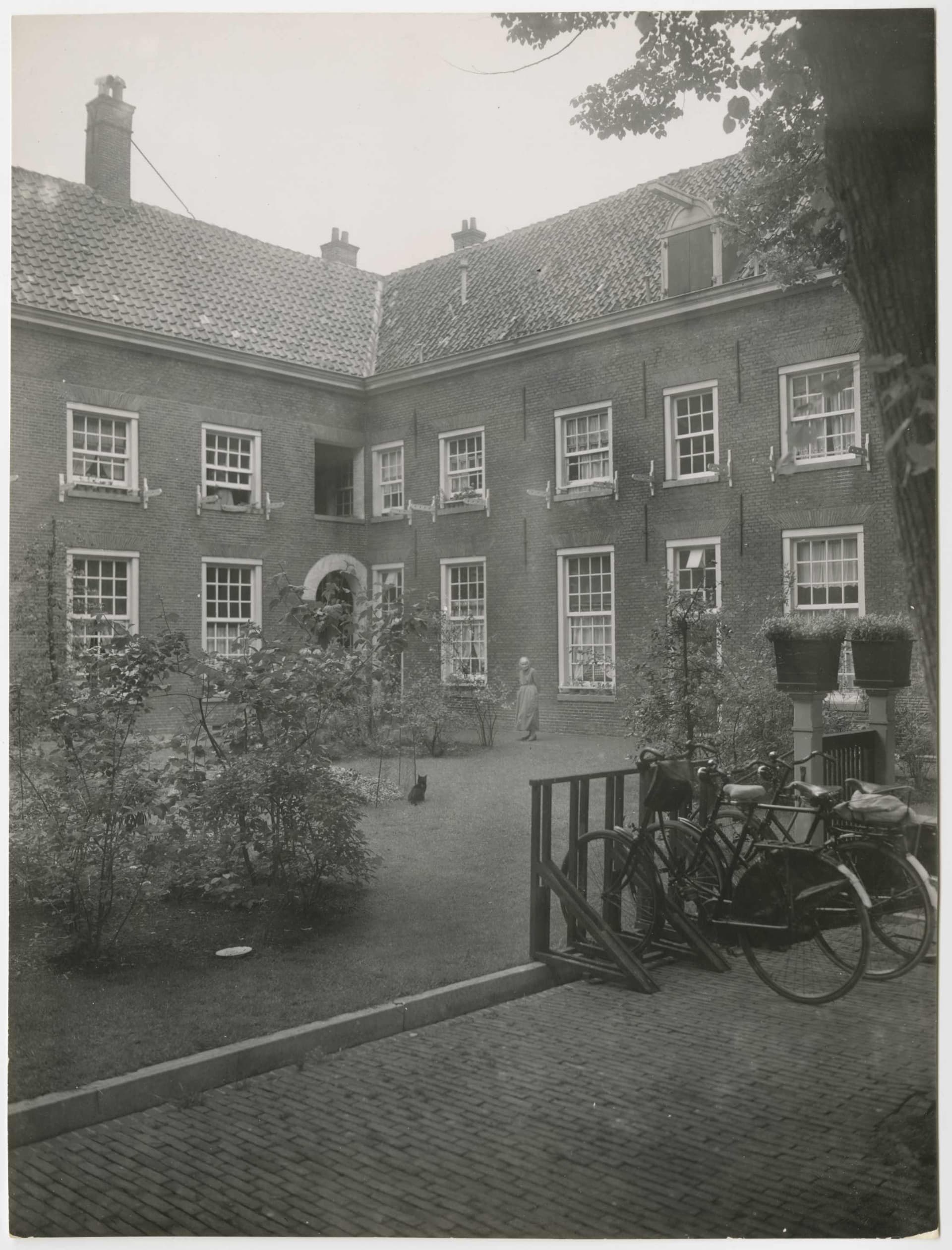  D. Stalpaert, Karthuizerhof, Amsterdam, 1650. Client: City of Amsterdam. Photo: c.1965. Collection: Het Nieuwe Instituut EEST 1.213 