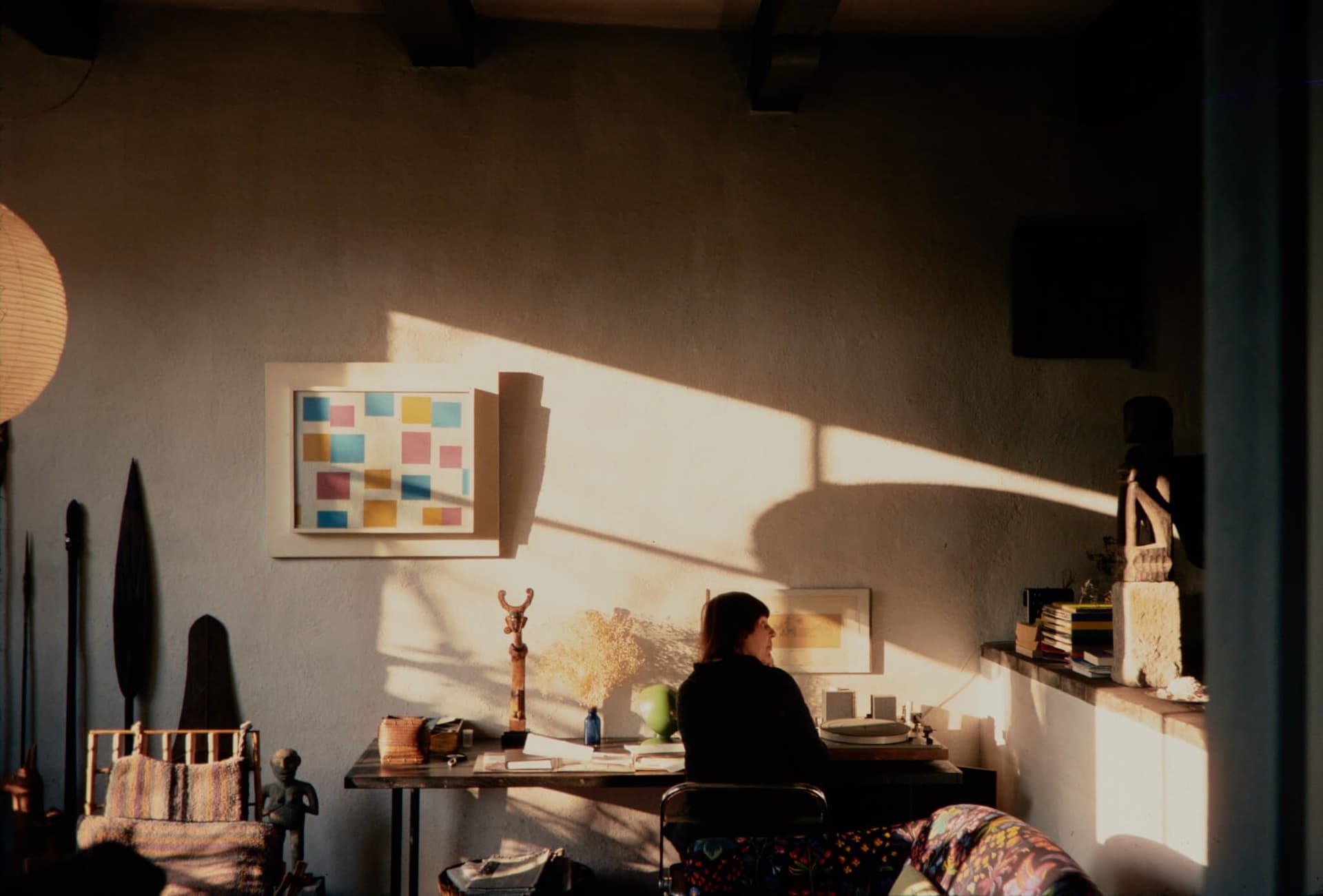 Hannie van Eyck in Loenen. Undated. Photo by Peter Smithson. Collection Nieuwe Instituut, TTEN n7-5 