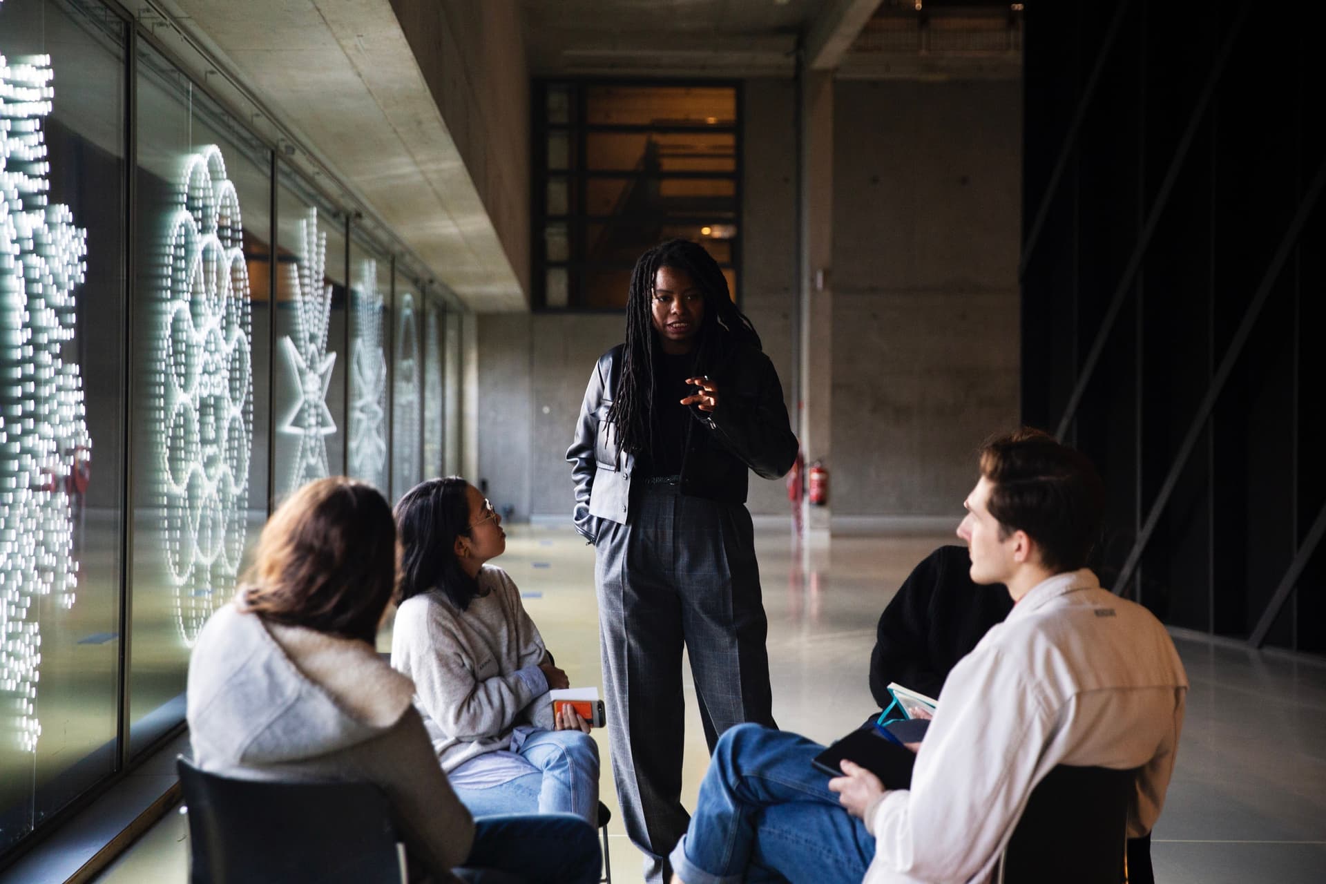 Adeola Enigbokan. Redesigning the Designer. Foto: Florine van Rees