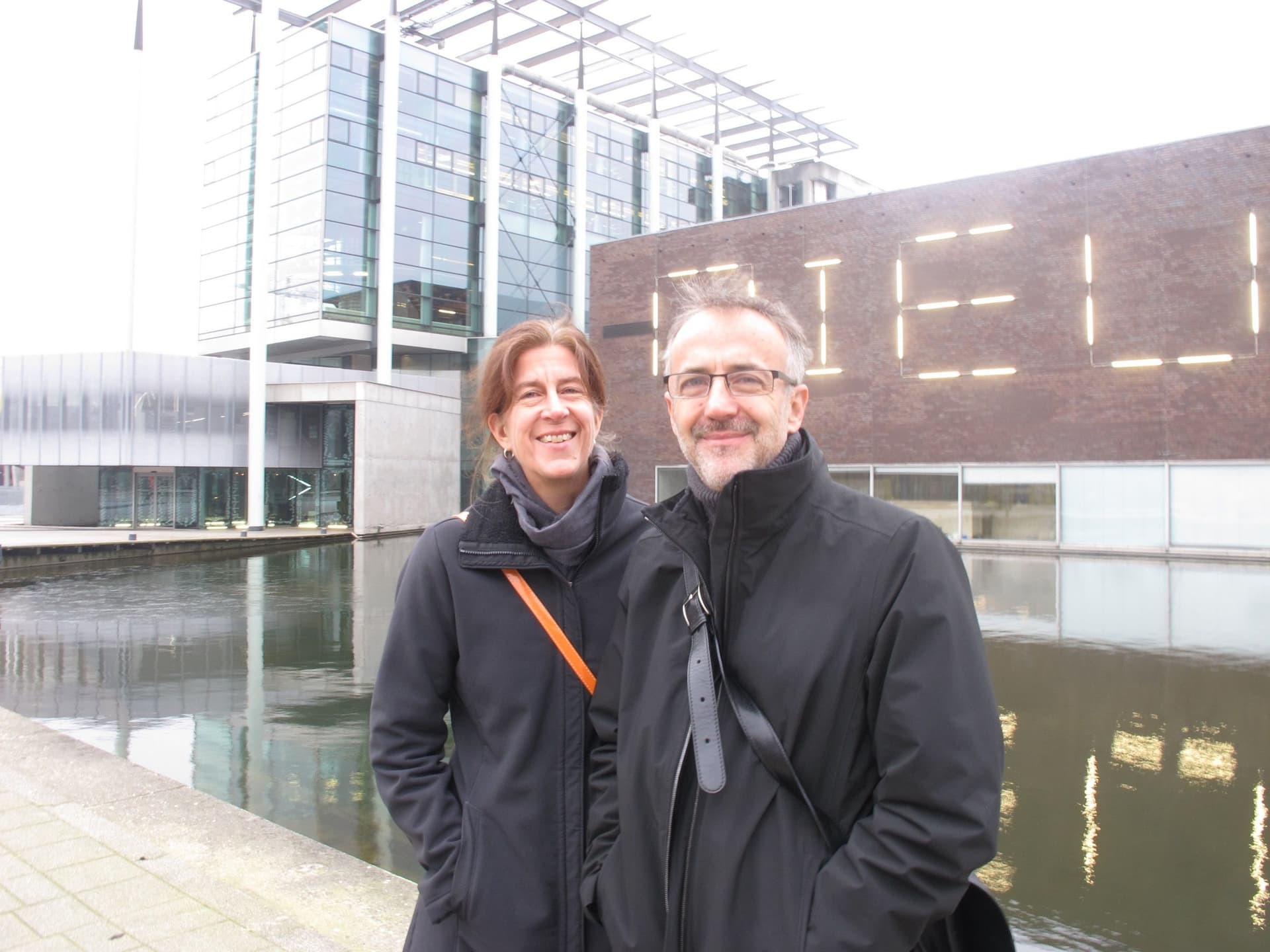 Sheila Kennedy and Frano Violich in front of Het Nieuwe Instituut. 