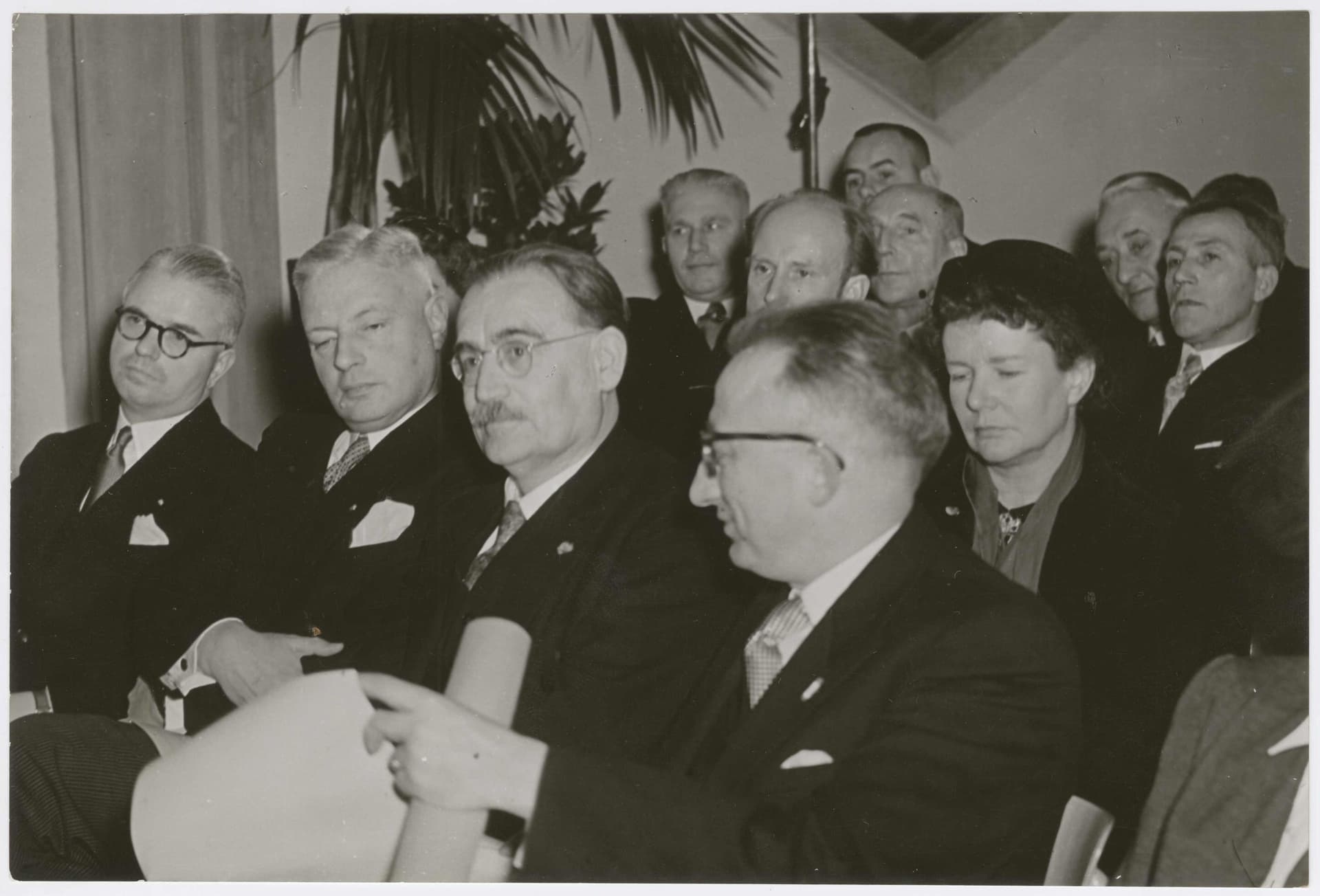  A. Komter, De Klokkenbelt, Almelo, 1952. Opening with Willem Drees. Client: Dutch Reformed Congregation, Almelo. Photo ANP. Collection: Het Nieuwe Instituut, KOMT f34-46 