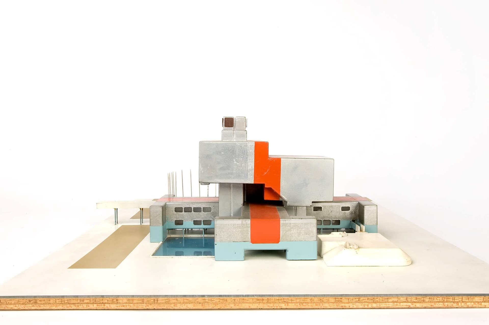 Carel Weeber and Jaap Bakema. Dutch Pavilion Expo 70 in Osaka, Japan, 1970. Presentation model of the final design. Collection Het Nieuwe Instituut, MAQV 576 