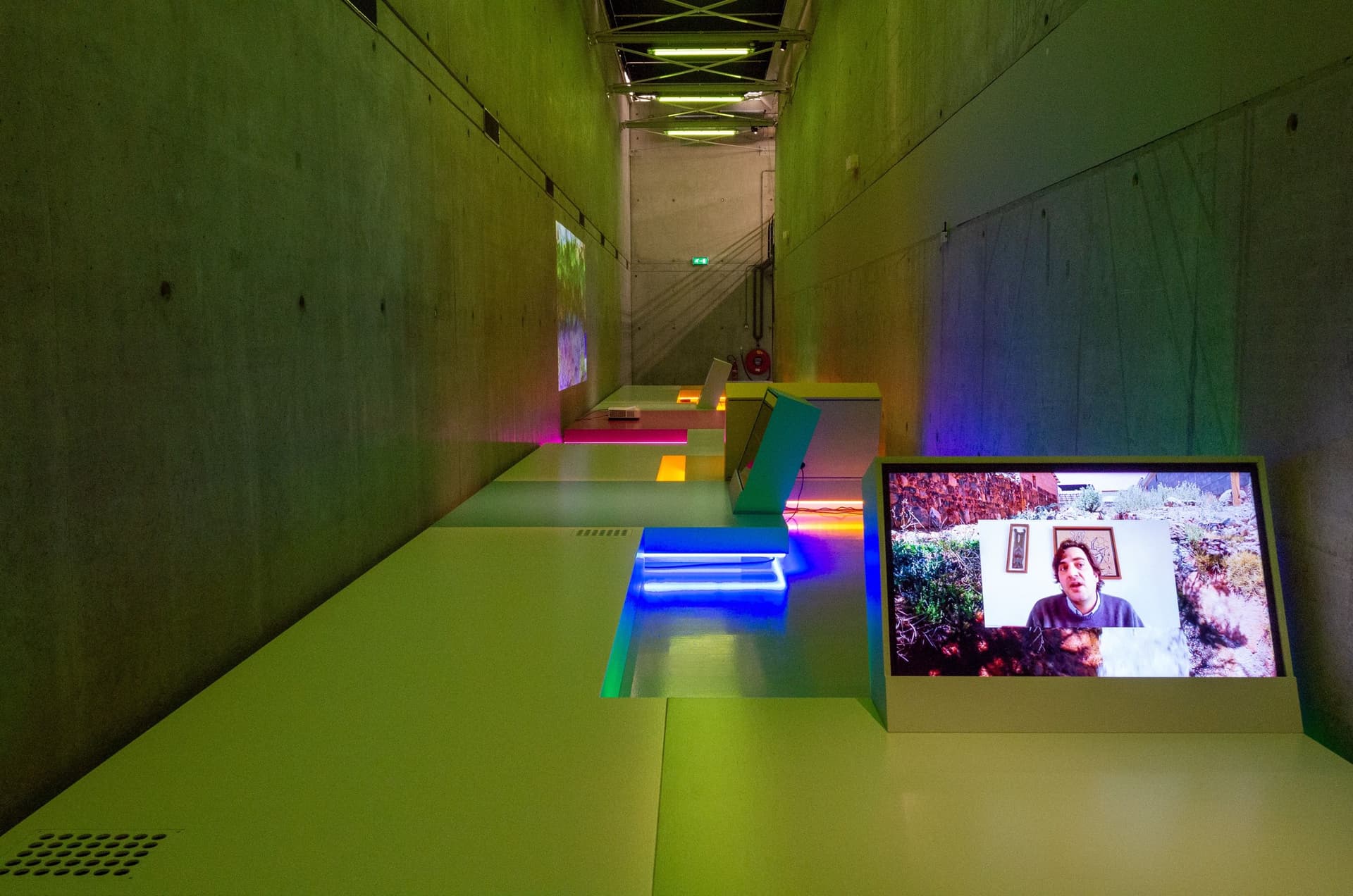 Lithium, Het Nieuwe Instituut, 2020. Photo: Johannes Schwartz. 