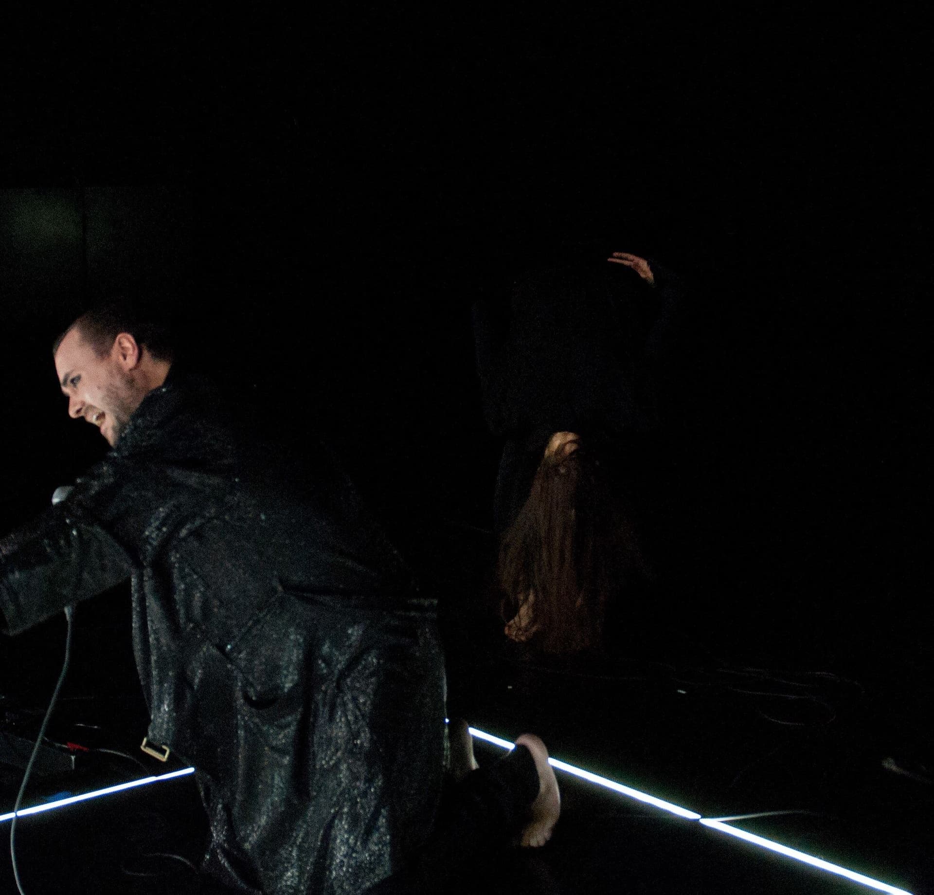 Accusation #3: I fear. Performer Gregory Frateur. Foto Maarten Vanden Abeele 
