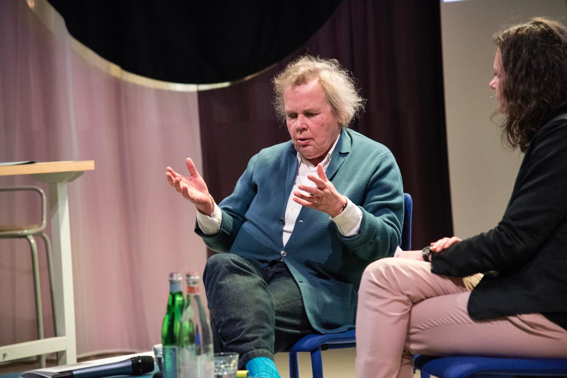 Dwars door het archief: Feminismen in de architectuur. Riek Bakker. Foto Josca Dullaart 