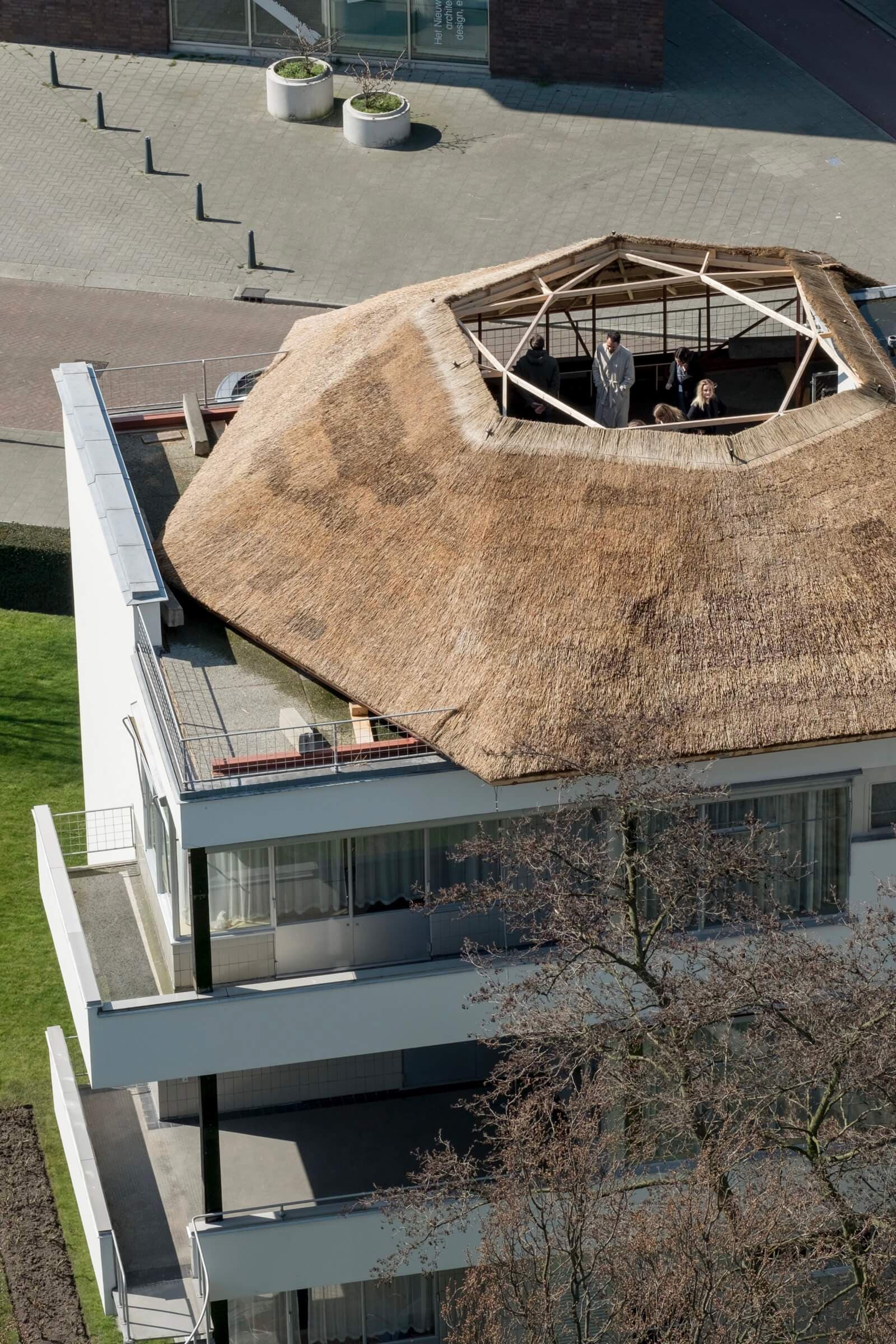 Santiago Borja. A Mental Image - Blavatsky Observatory. Interventie Huis Sonneveld. Foto Johannes Schwartz 