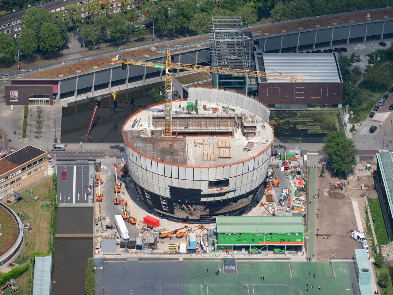 Depot Boijmans Van Beuningen. MVRDV. Image by Ossip van Duivenbode.  