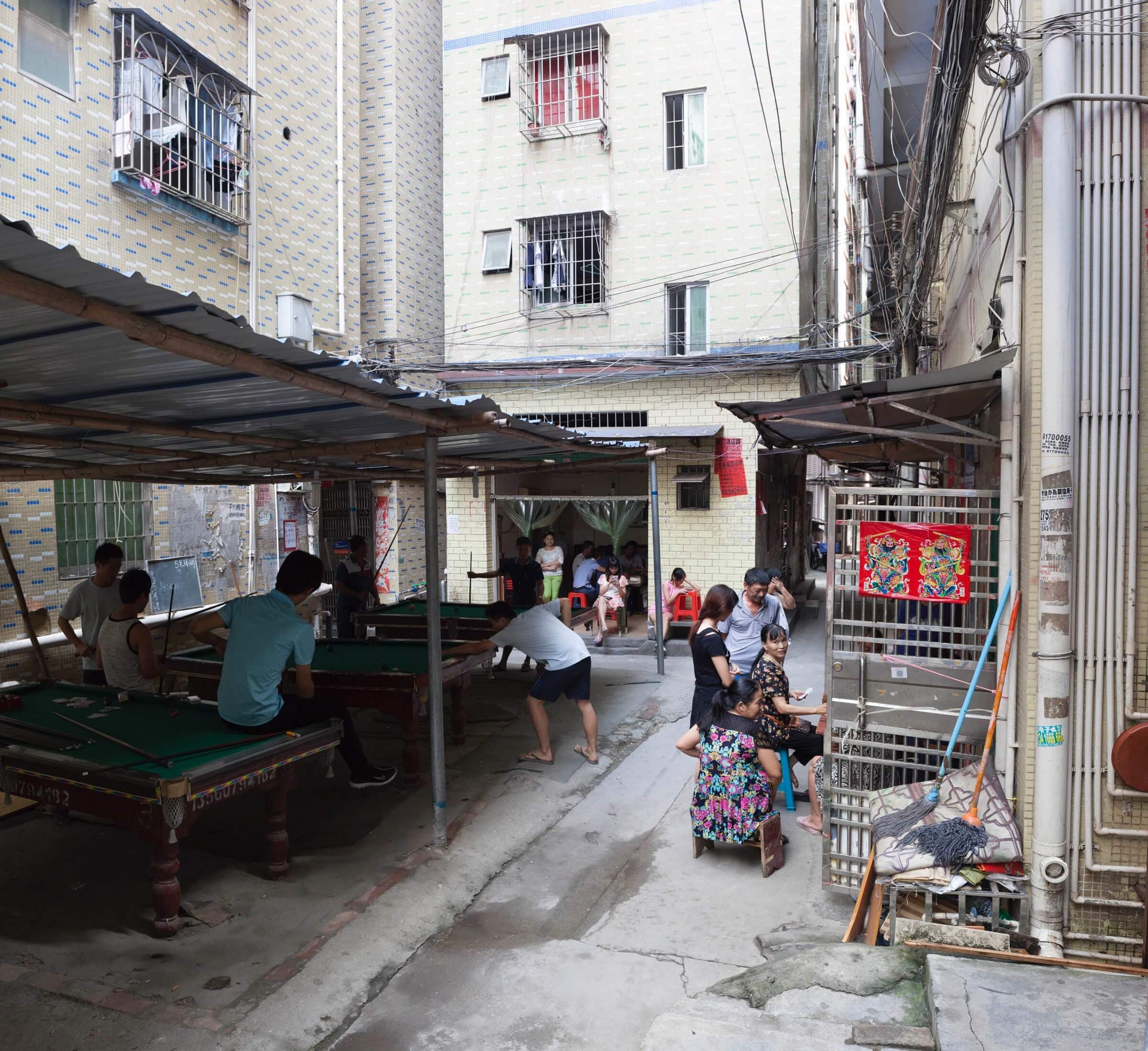 Public space in Shi’Ao Village, Dalang Neighbourhood. Photo: Lard Buurman. 