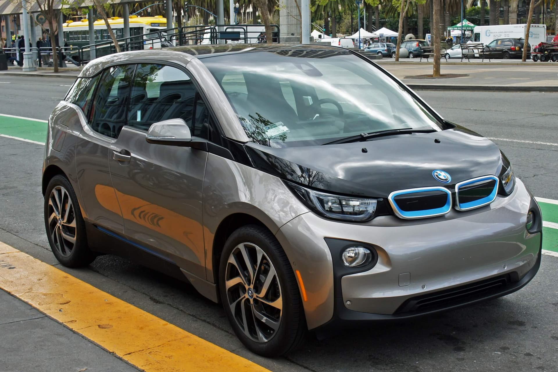 BMW i3: De eerste auto voor consumenten die volledig van composiet is gemaakt