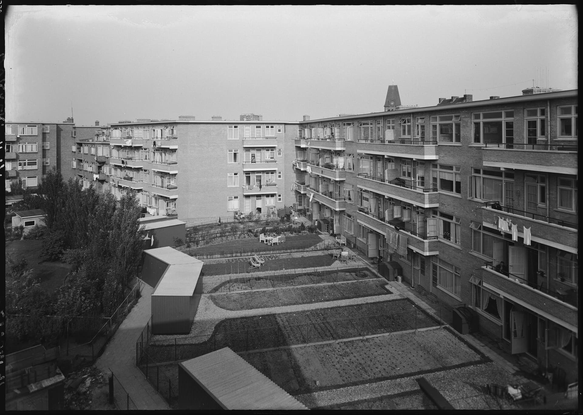 G. Burg. Architect onbekend. Woningbouw. Collectie Het Nieuwe Instituut, BURG n88 