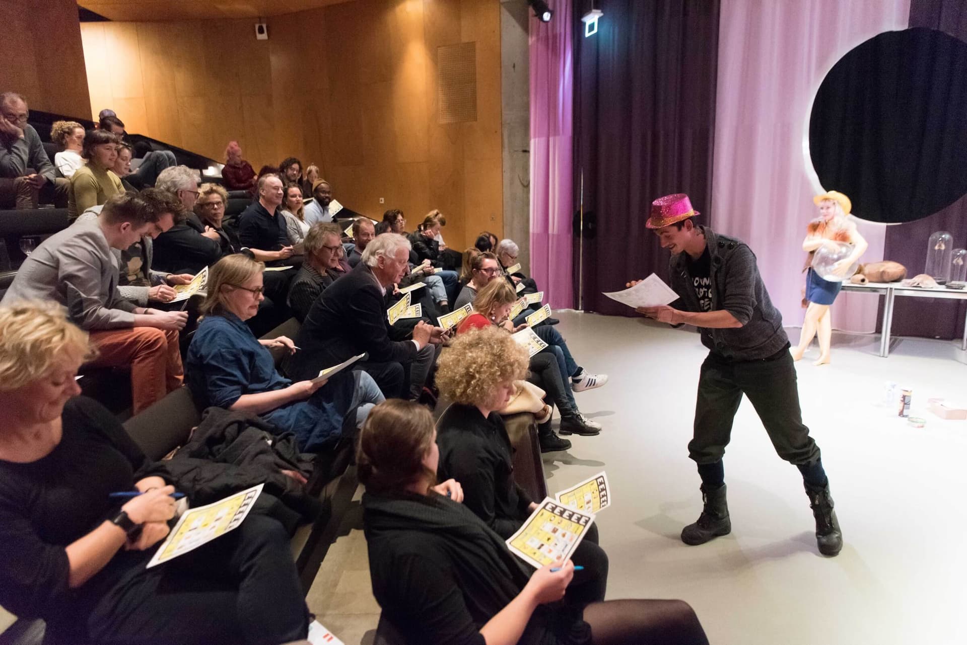 E-number bingo with Cateringa & Kompanen, 21 December 2017. Photo: Hans Tak. 
