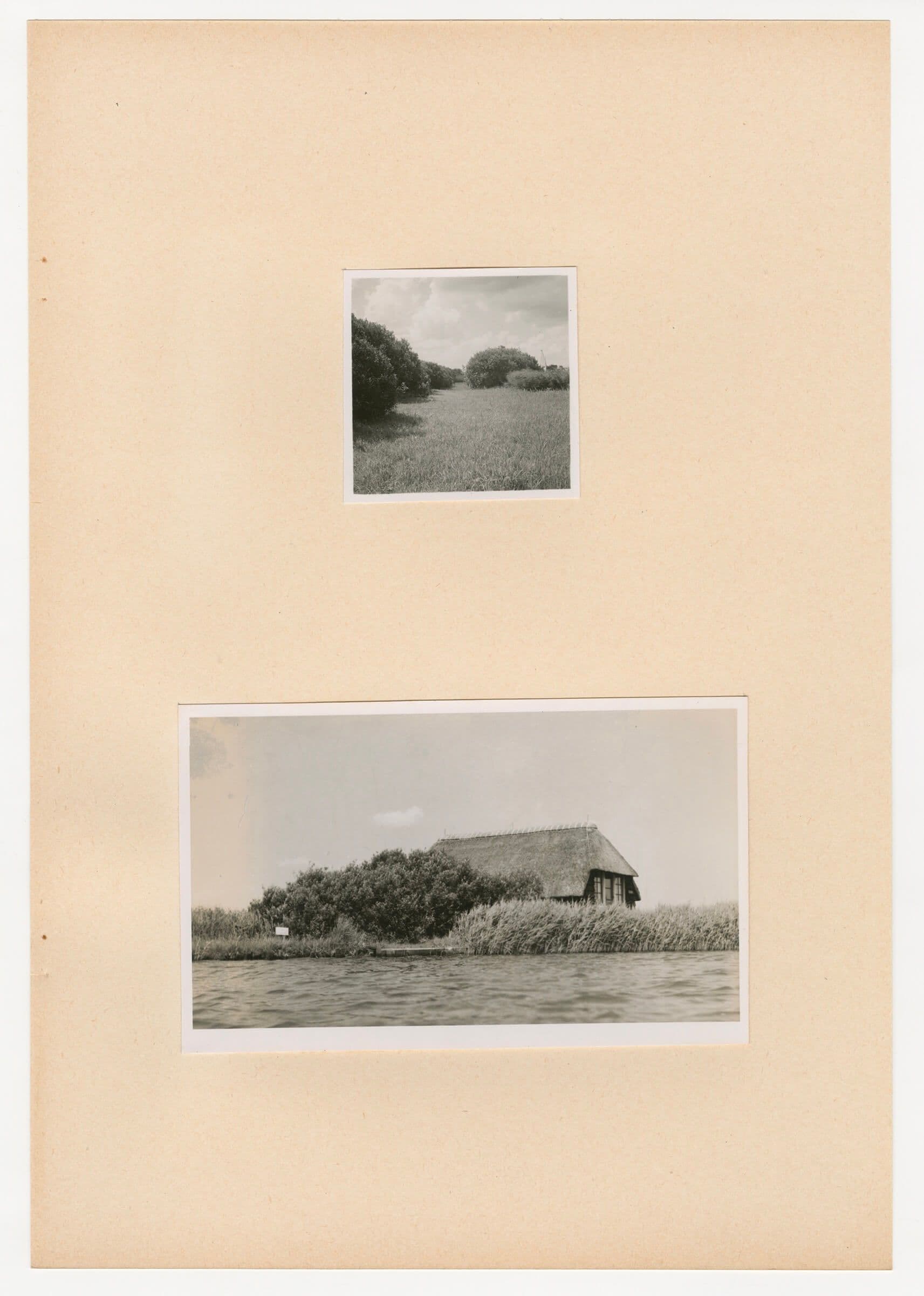 J. Vegter, photos from the report Zomerverblijven, which is part of the expansion plan for the municipality Tietjerksteradeel, ca. 1940. In order to meet the increasing demand for summer houses in Friesland, while maintaining the typical c… 