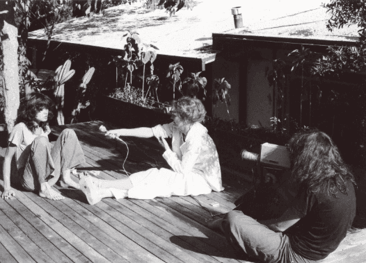 Making of Delphine Seyrig's video "Be Beautiful and Shut Up!" (Sois belle et tais-toi!):  Delphine Seyrig and Carole Roussopoulos interviewing Maria Schneider, 1976, courtesy: Archives Seyrig.