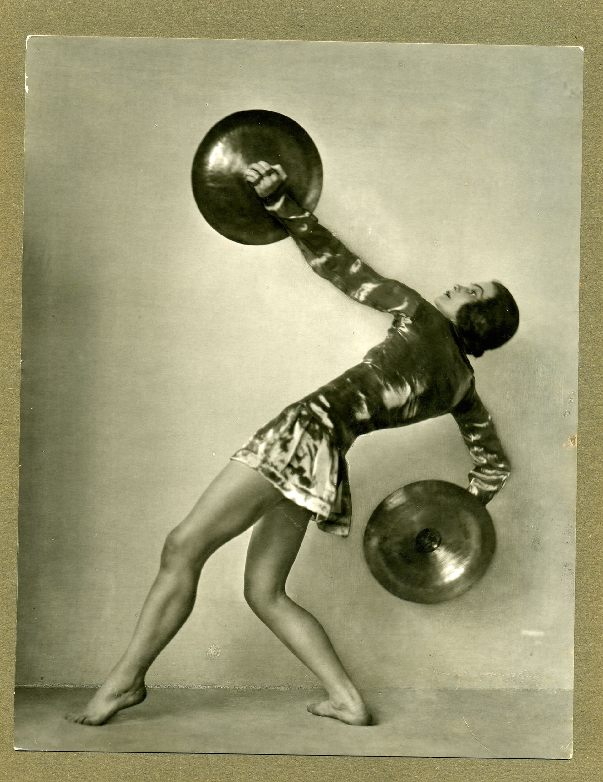 K. Kolliner: Mira Cirul in Polshinelle Tänze Gisa Geert Group / Collection of Pavel Khoroshilov, Moscow 