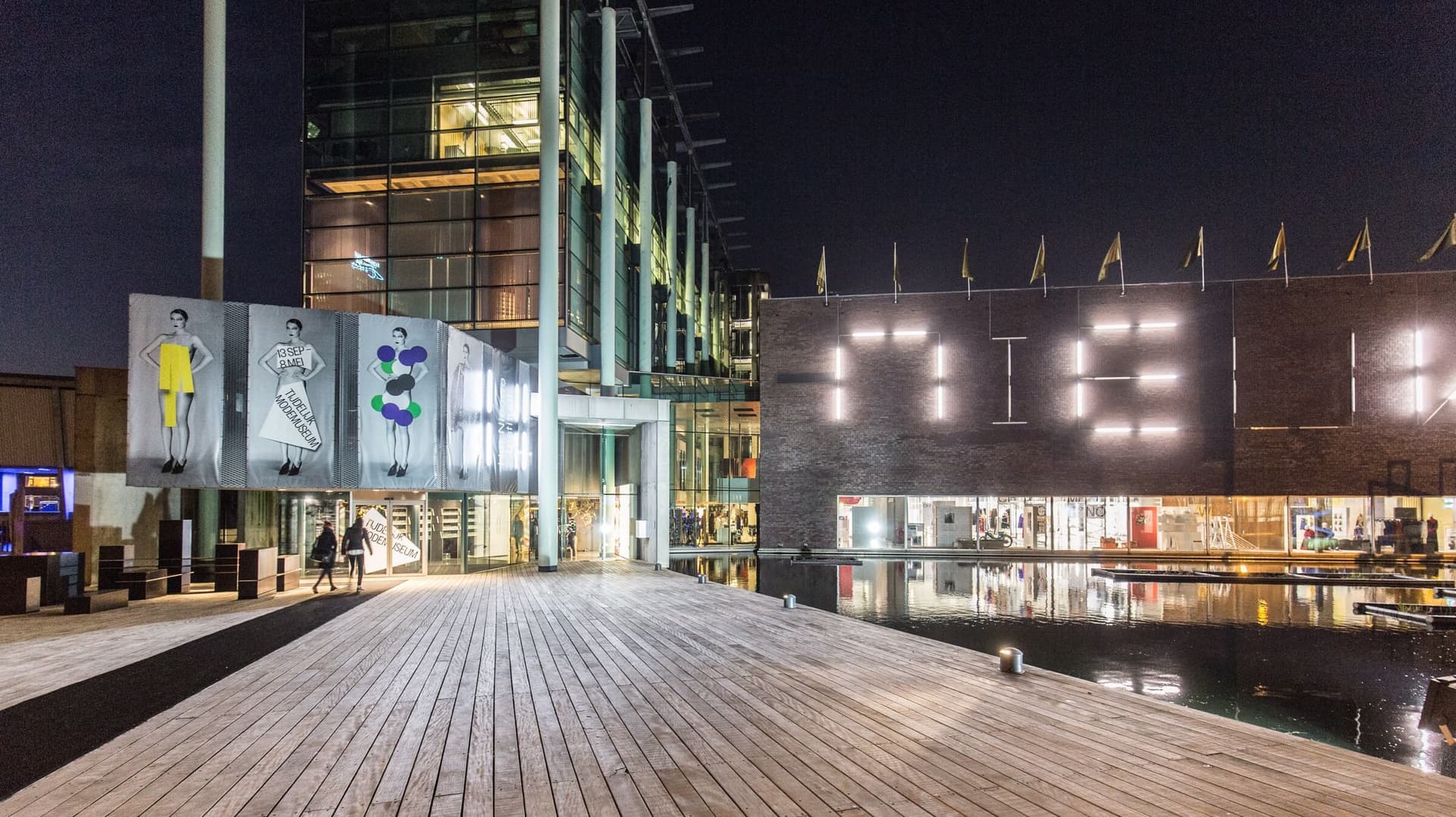 Opening Tijdelijk Modemuseum, tweede seizoen, 12 februari 2016. Foto JW Kaldenbach 