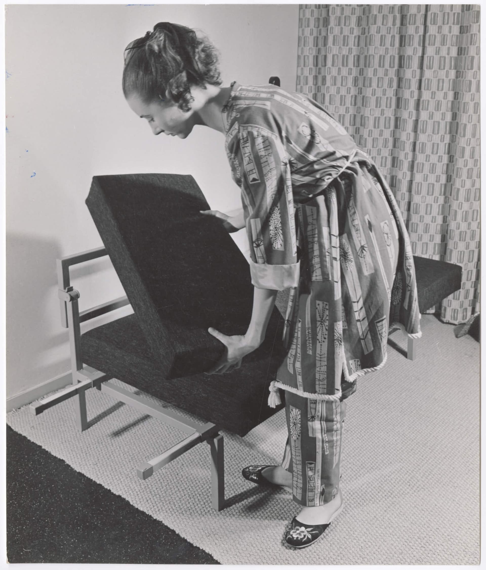 Coen de Vries. Plusmeubelen, 1954. Collectie Het Nieuwe Instituut, VRIX ph1208 