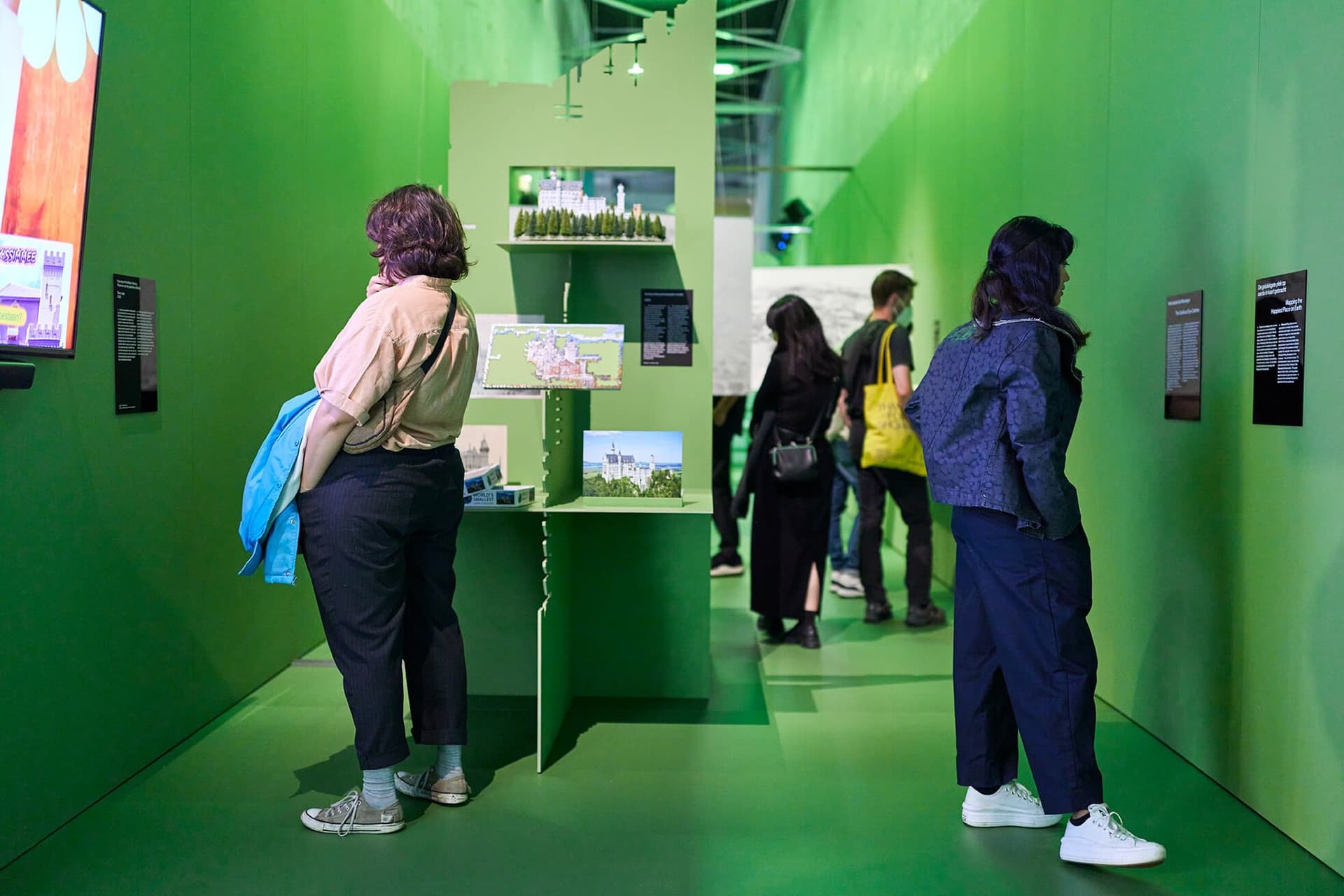 Opening ‘De architectuur van een wondere wereld’, 4 september 2021 in Het Nieuwe Instituut. Foto: Aad Hoogendoorn.  